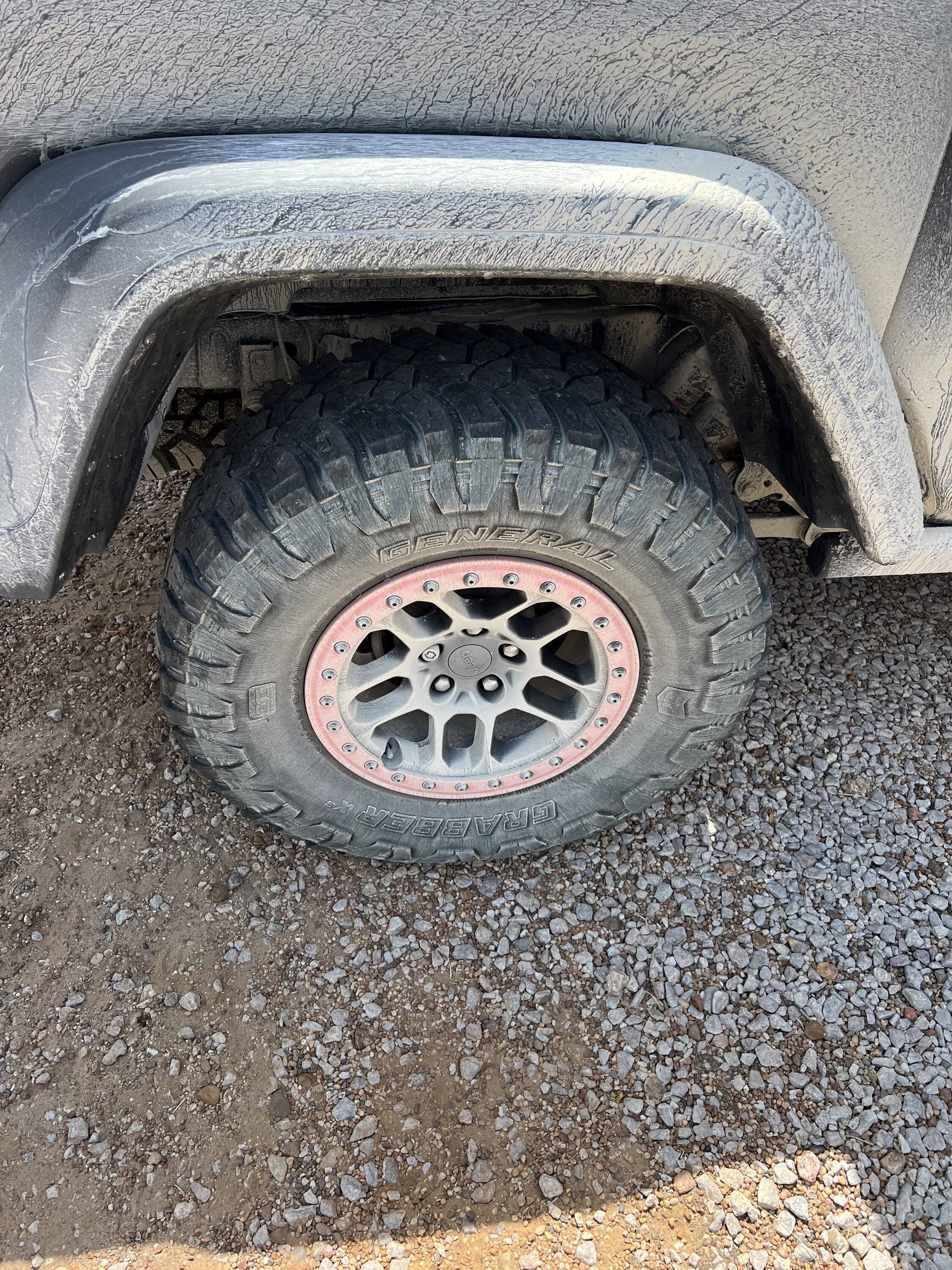 Jeep Gladiator $1000-35x12.5r17 General grabber X3’s IMG_1935