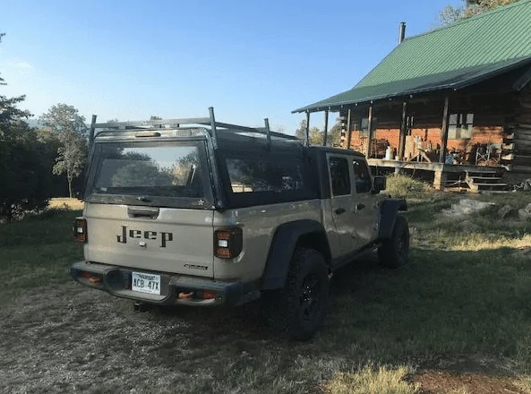 Jeep Gladiator Inexpensive But Functional Cap for JT 1693354336965
