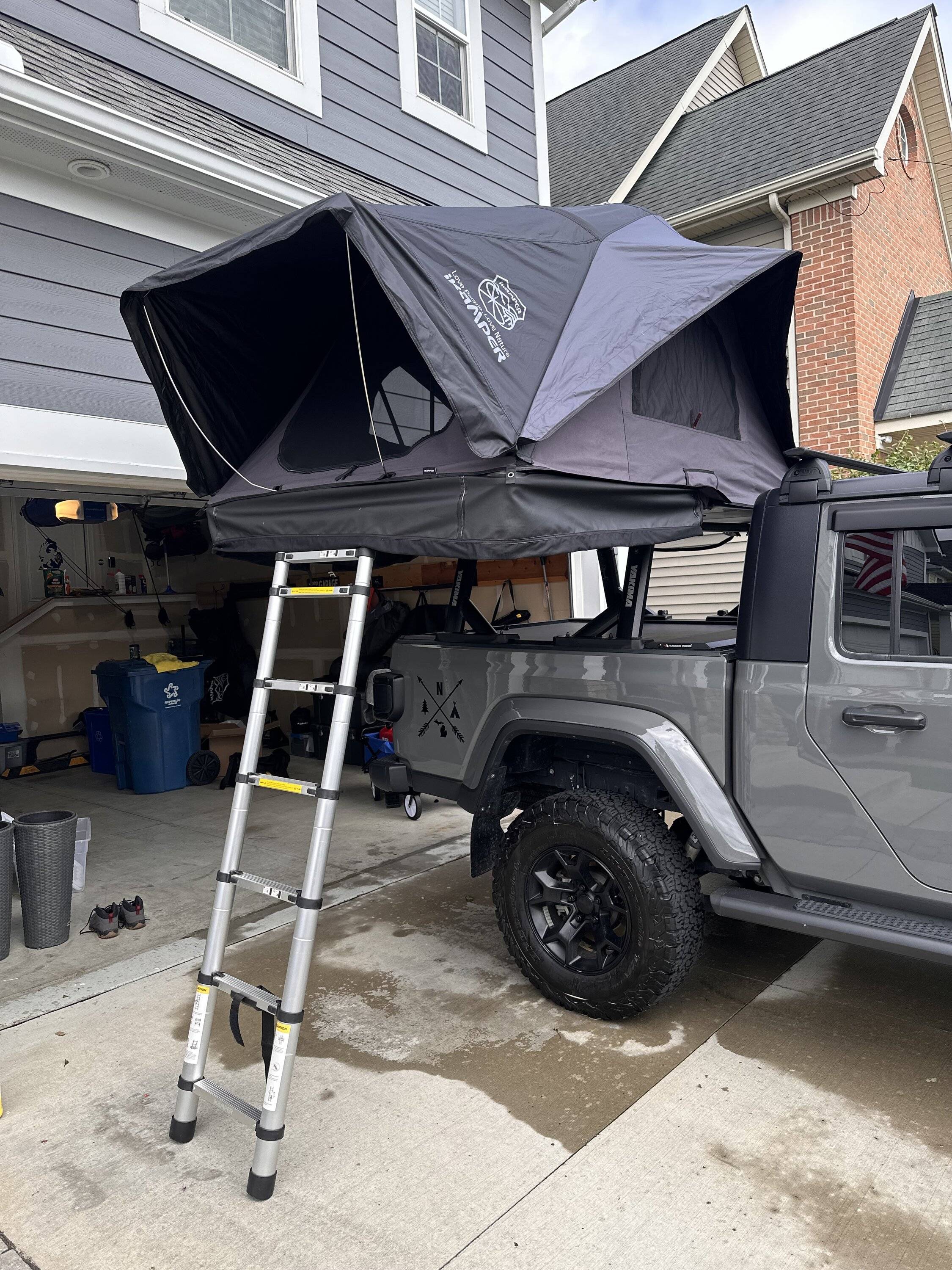 Jeep Gladiator I need some DIY help! (RTT content) 71468635805__106B2074-A5FF-4A30-8068-5C75B7010E7F