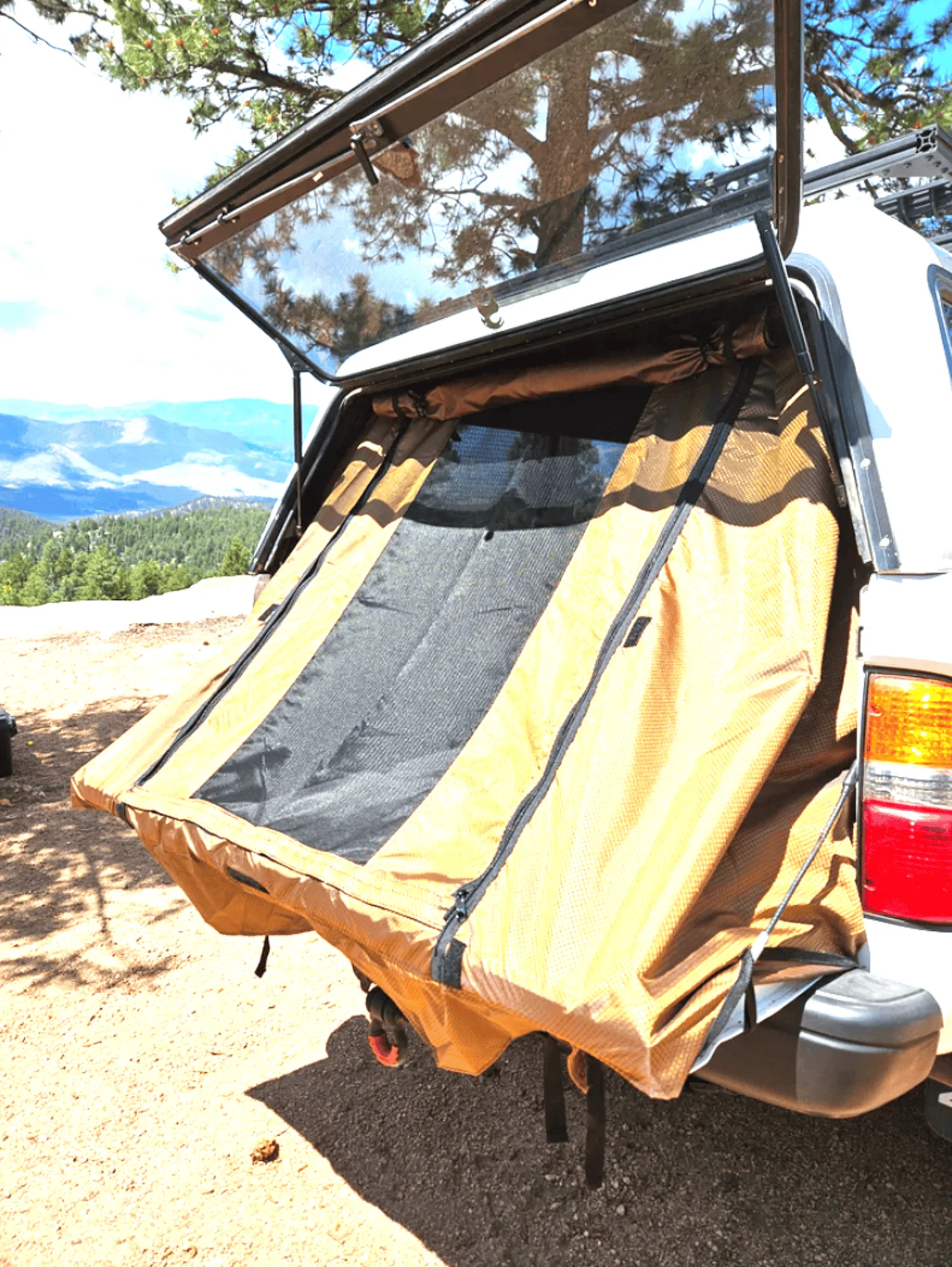 Jeep Gladiator Topper Tent Mid-Size V2 with a Rebel Off Road XPLOR rack 1693607711143