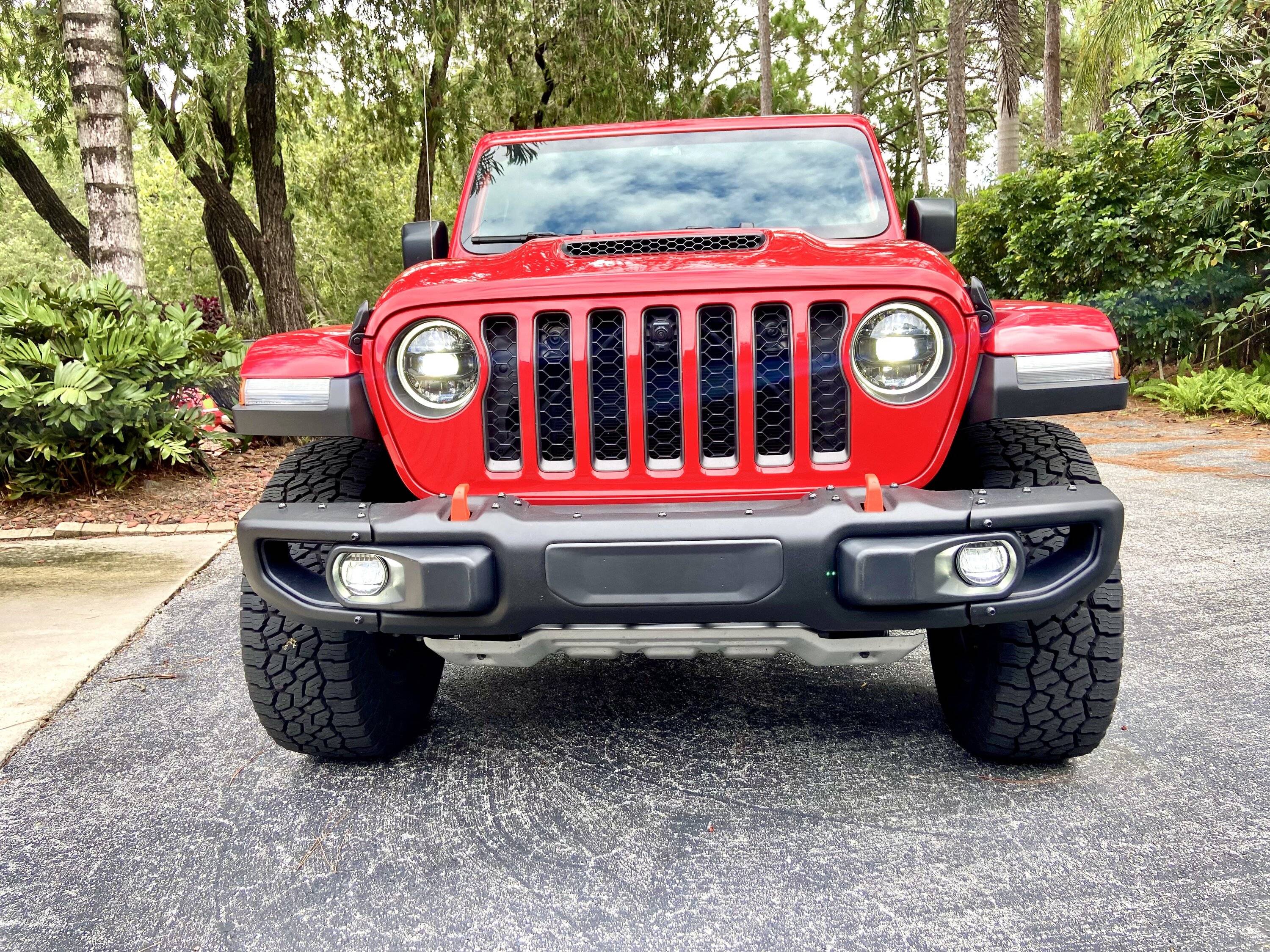 Jeep Gladiator Swapping the Mojave plastic bumper with the Mopar steel bumper 7E7E0C54-445F-4637-8EA4-A3EFB17C35C6
