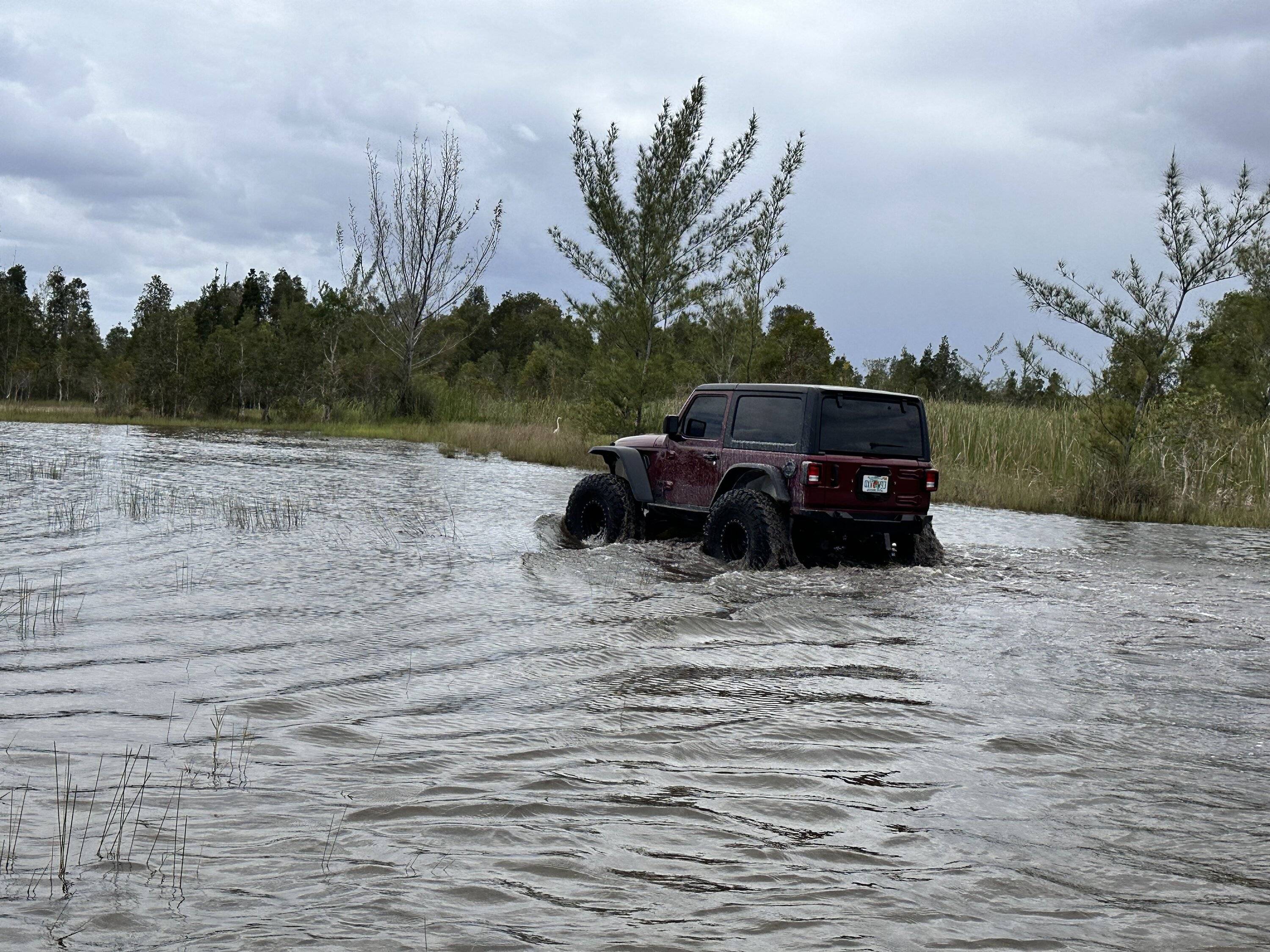 Jeep Gladiator Got Stuck Today; Need ELocker Help: Sport, Manual Trans IMG_8846