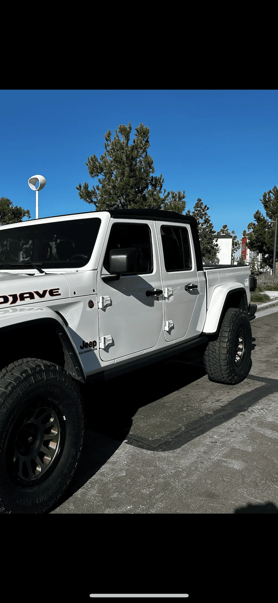 Jeep Gladiator Gladiator Premium Twill Soft Top -$1500 E8CB400F-9058-4A66-863A-FF5E76AA5FD9