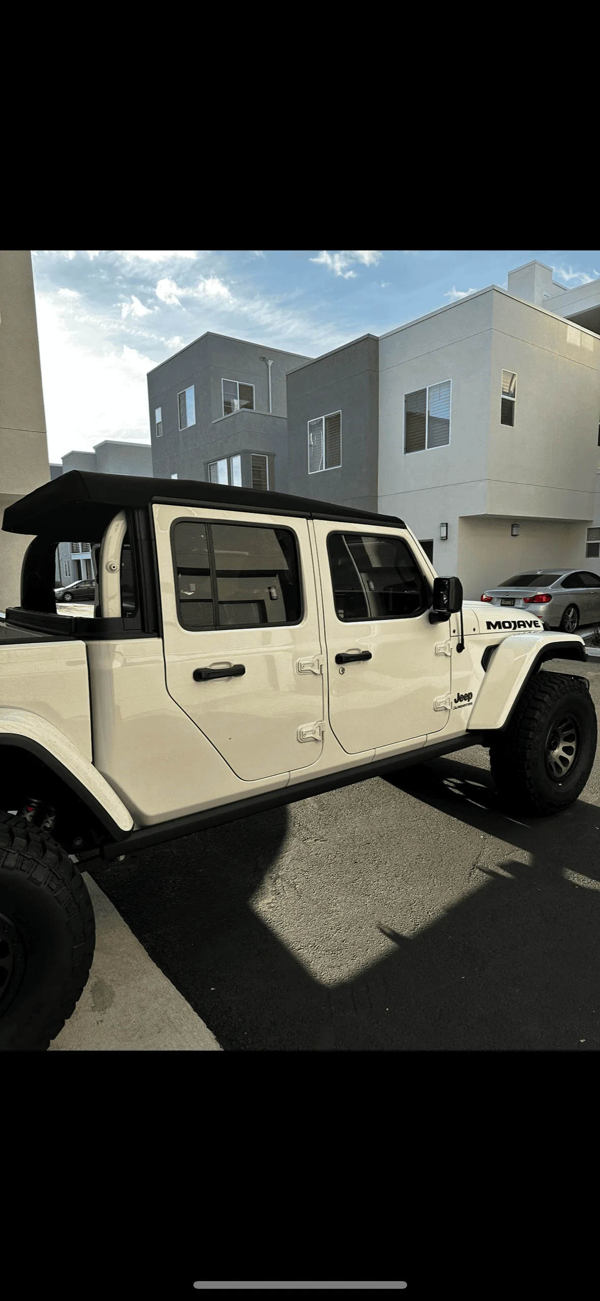 Jeep Gladiator Gladiator Premium Twill Soft Top -$1500 30302B78-97E8-4FC6-8CA2-92ECCF982C67