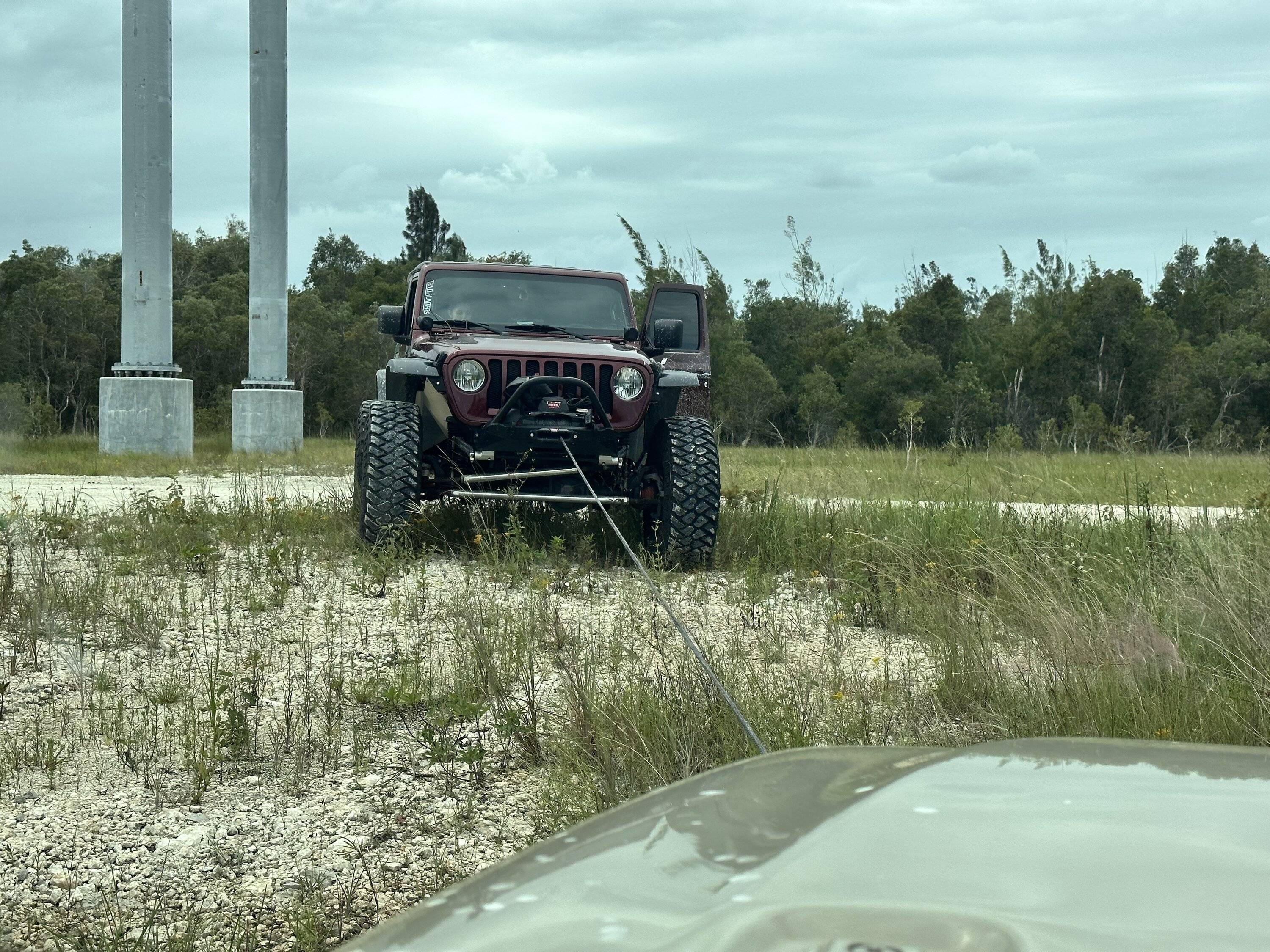 Jeep Gladiator Got Stuck Today; Need ELocker Help: Sport, Manual Trans IMG_8855