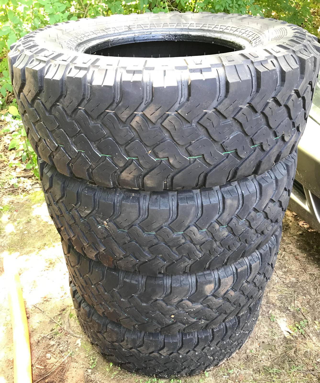 Jeep Gladiator (4) Falken Wildpeak M/T 285/70R17 tires, 51K mi - $100 for all overall