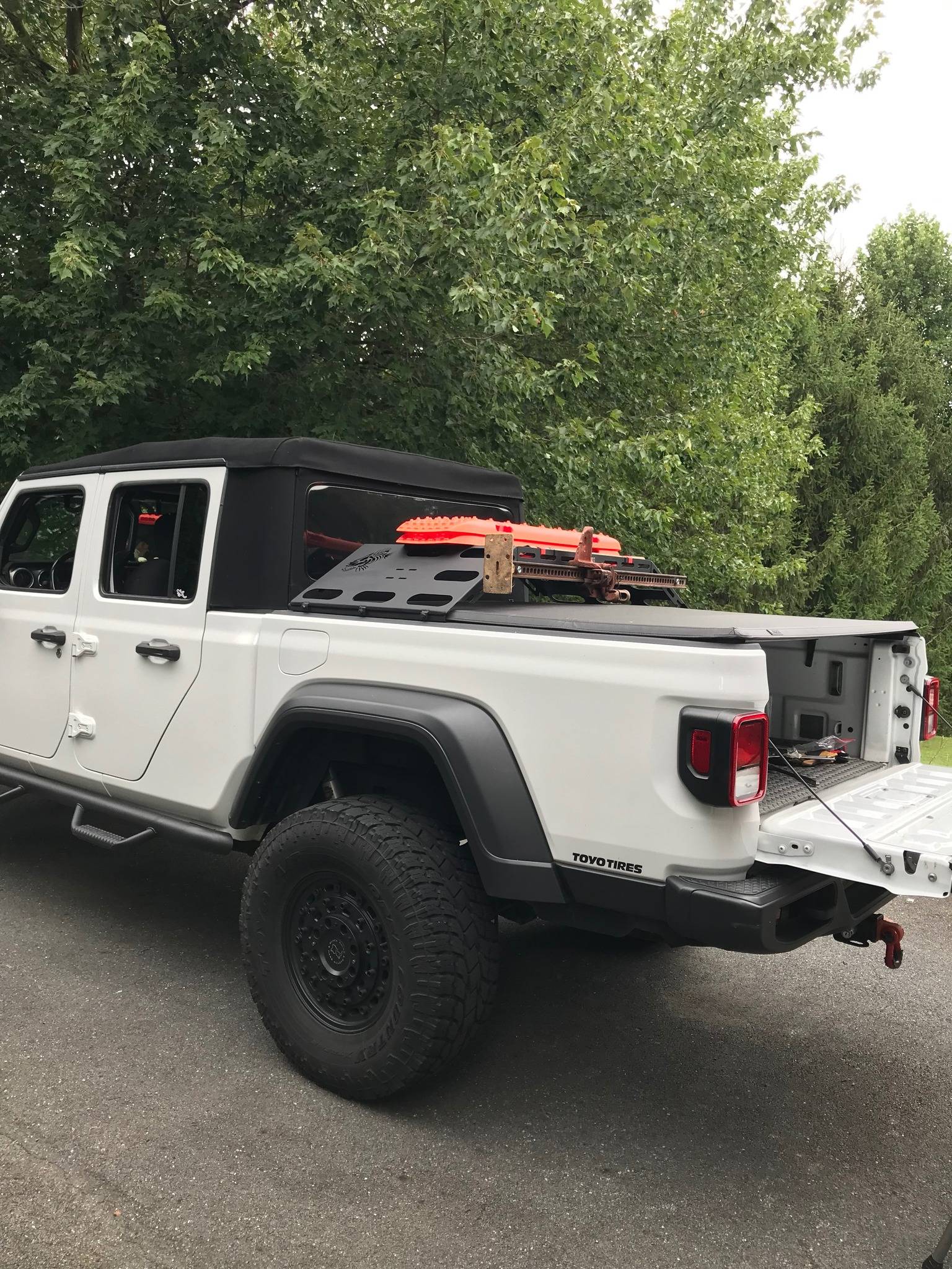 Jeep Gladiator What did you do TO your Gladiator today? [ADMIN WARNING: NO POLITICS, NO GUN TALK] 369322327_10231828640361956_3041109014122680678_n