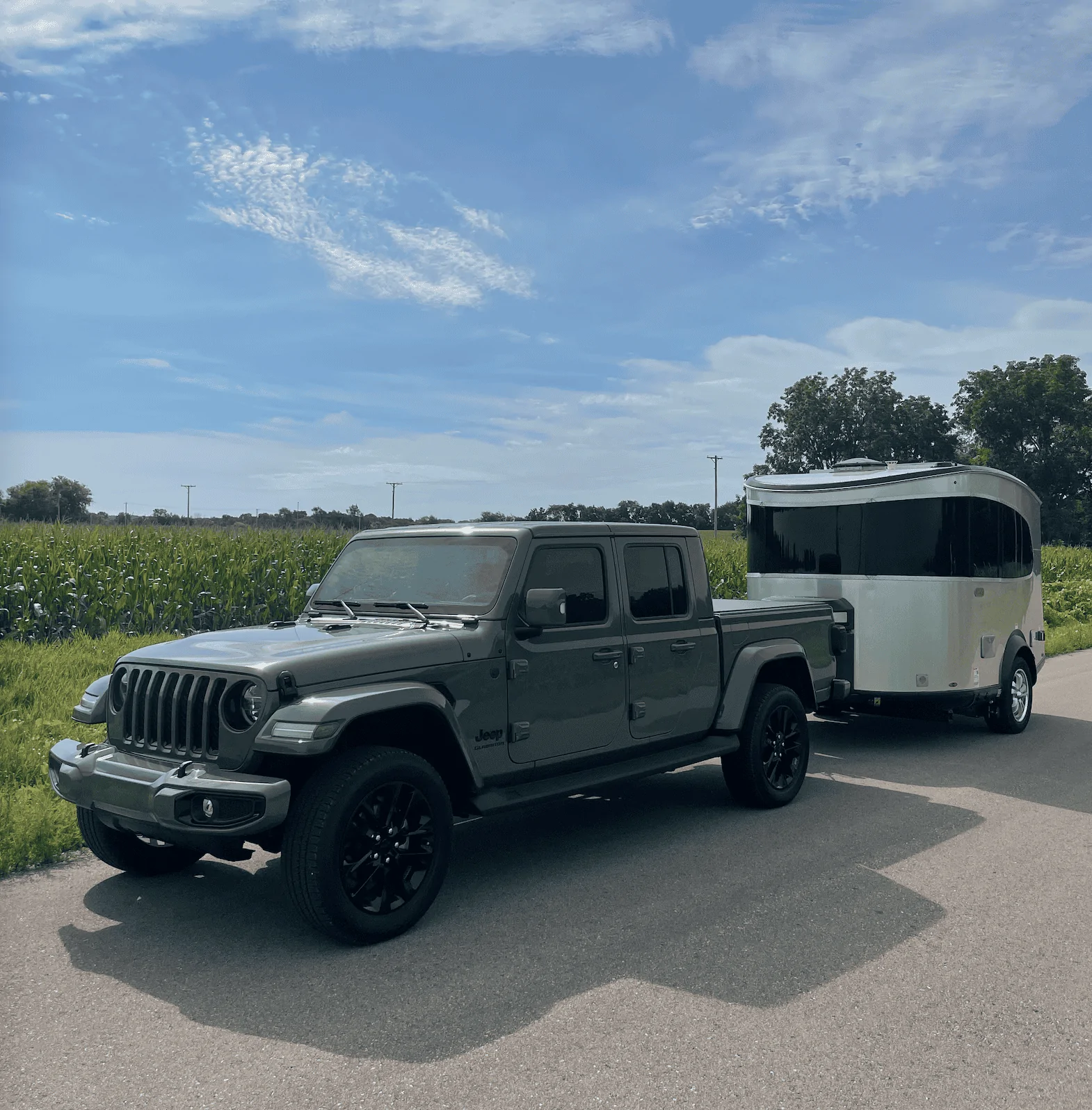 Jeep Gladiator Travel trailer recommendations Screenshot 2023-09-05 at 8.27.02 PM