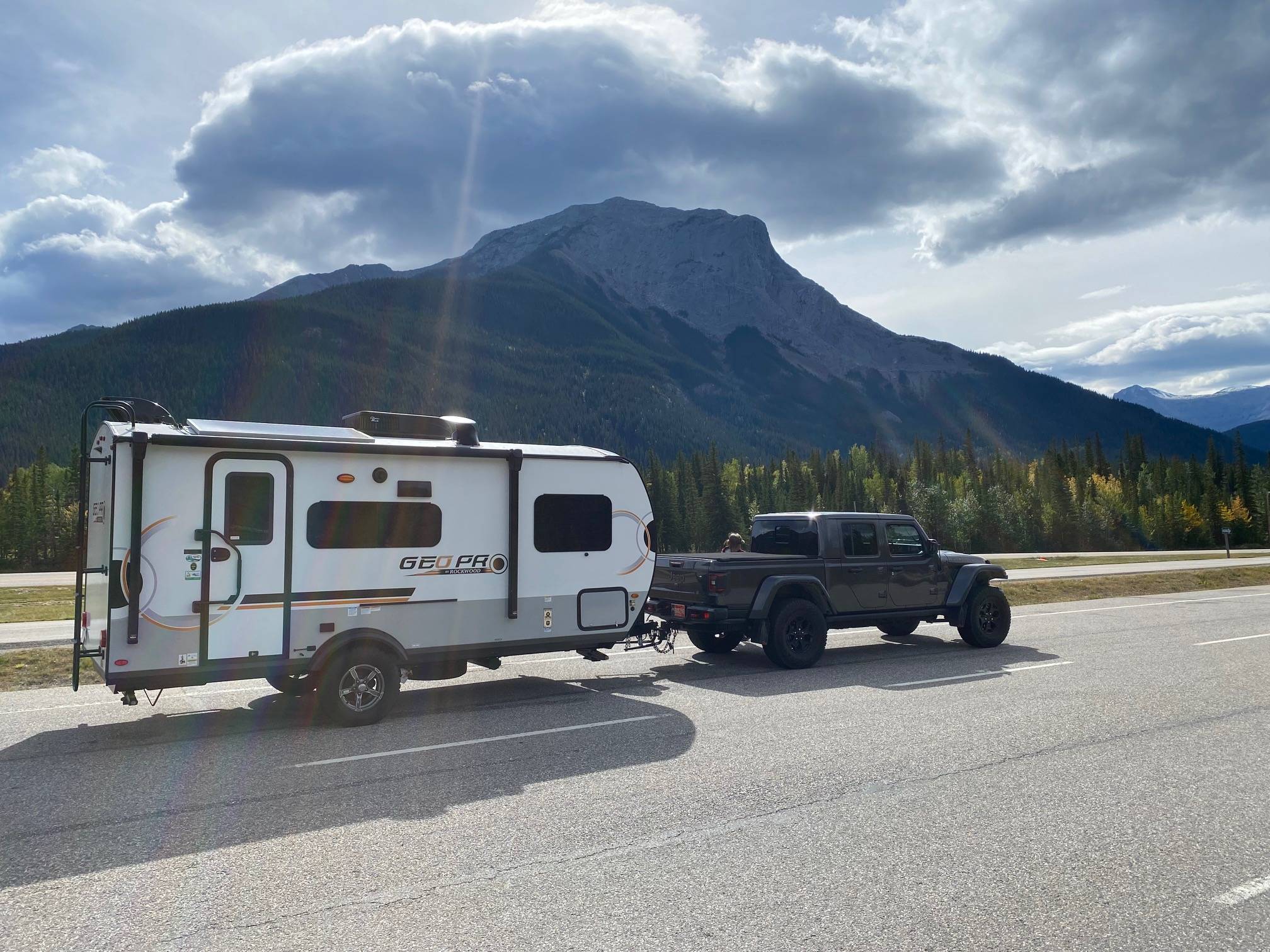 Jeep Gladiator Travel trailer recommendations Jasper