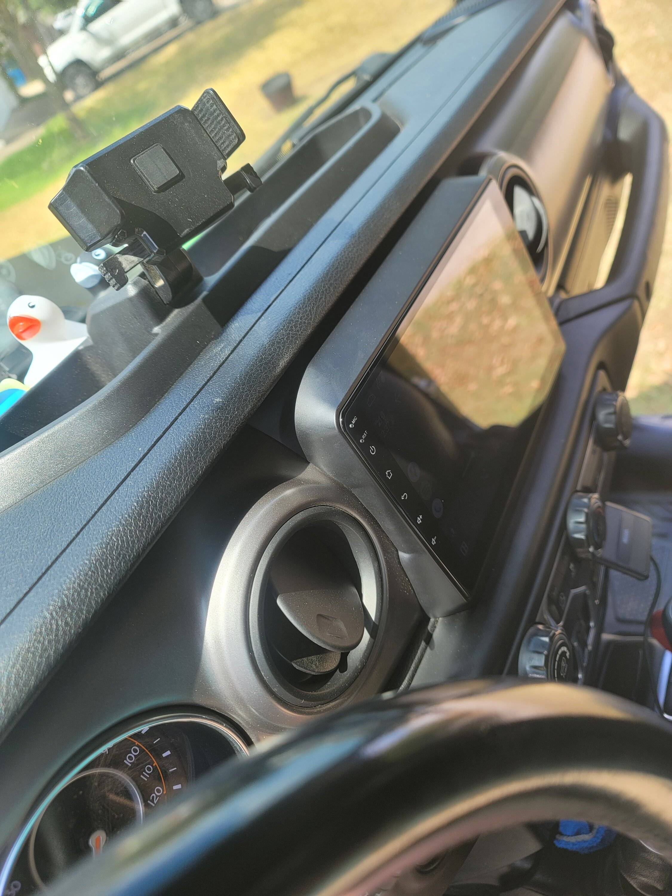Jeep Gladiator Phoenix Android Radio 7862 model. 20230904_143758