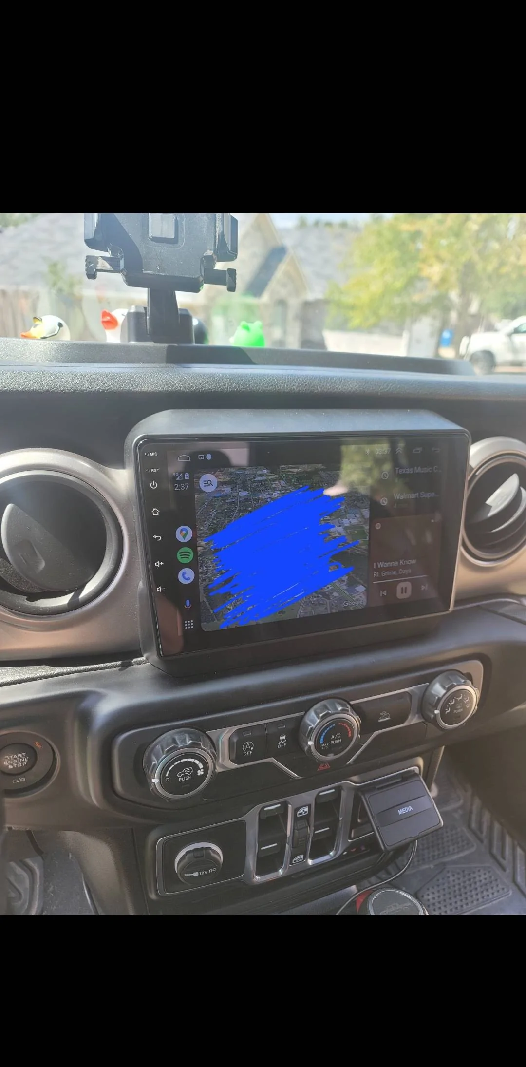 Jeep Gladiator Phoenix Android Radio 7862 model. Screenshot_20230904_183824_Gallery