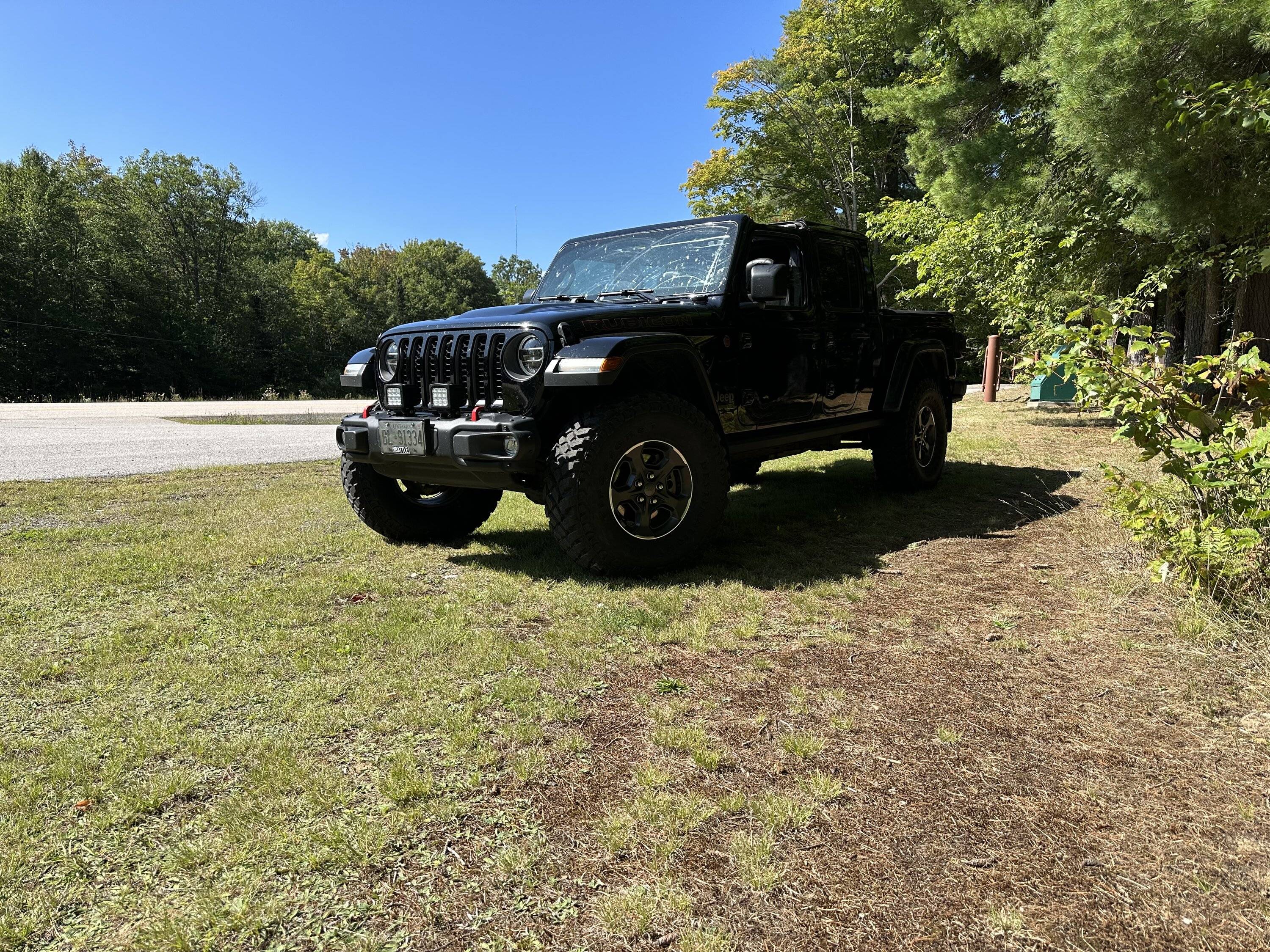 Jeep Gladiator Guys with 37s what wheels are you running? IMG_1690