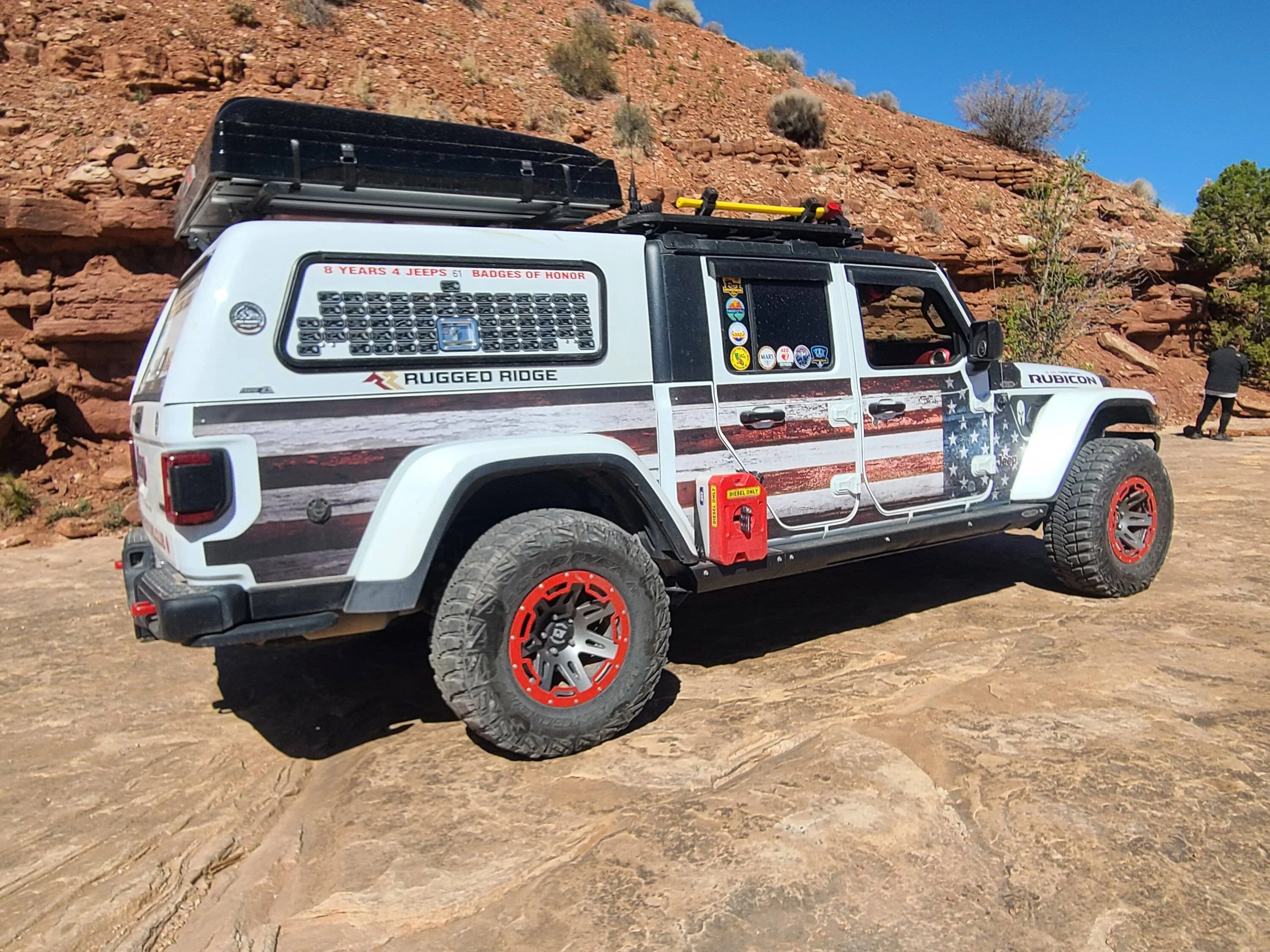 Jeep Gladiator A.R.E. CX EVOLVE CAP installed 20220412_110713[1]