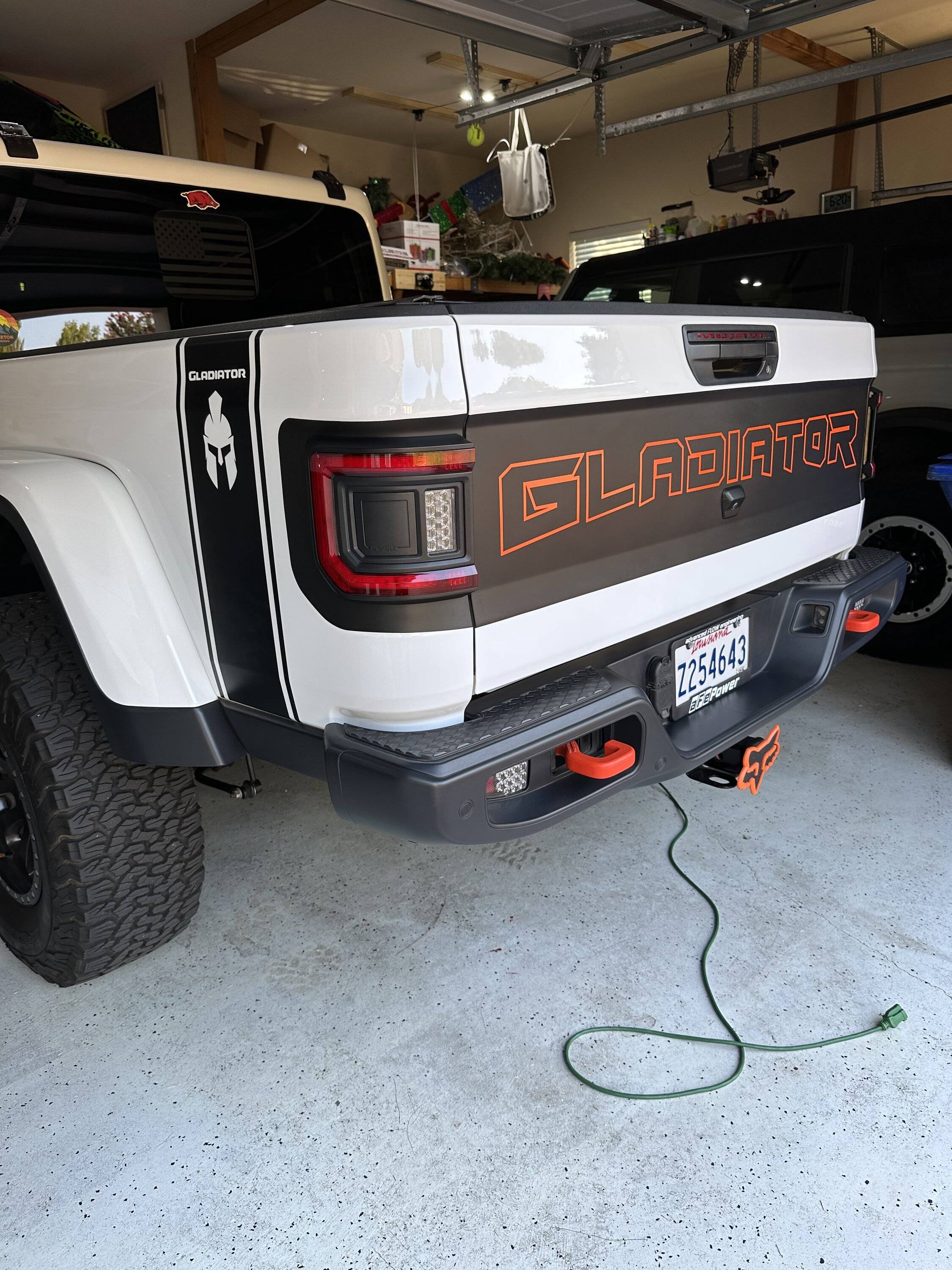 Jeep Gladiator Oracle tail light issue IMG_5942