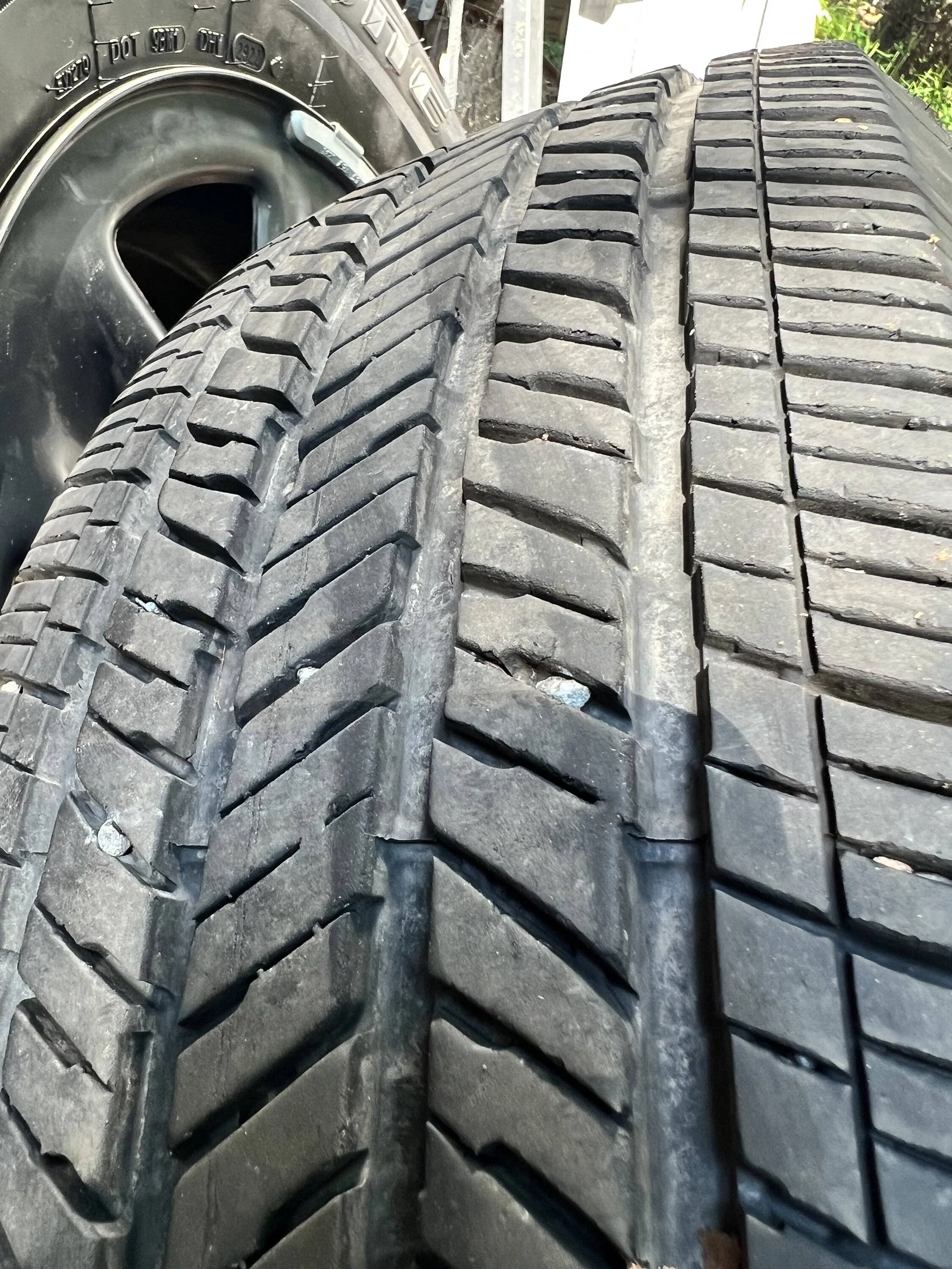Jeep Gladiator Sport 245/75-17 set of 4 IMG_3971