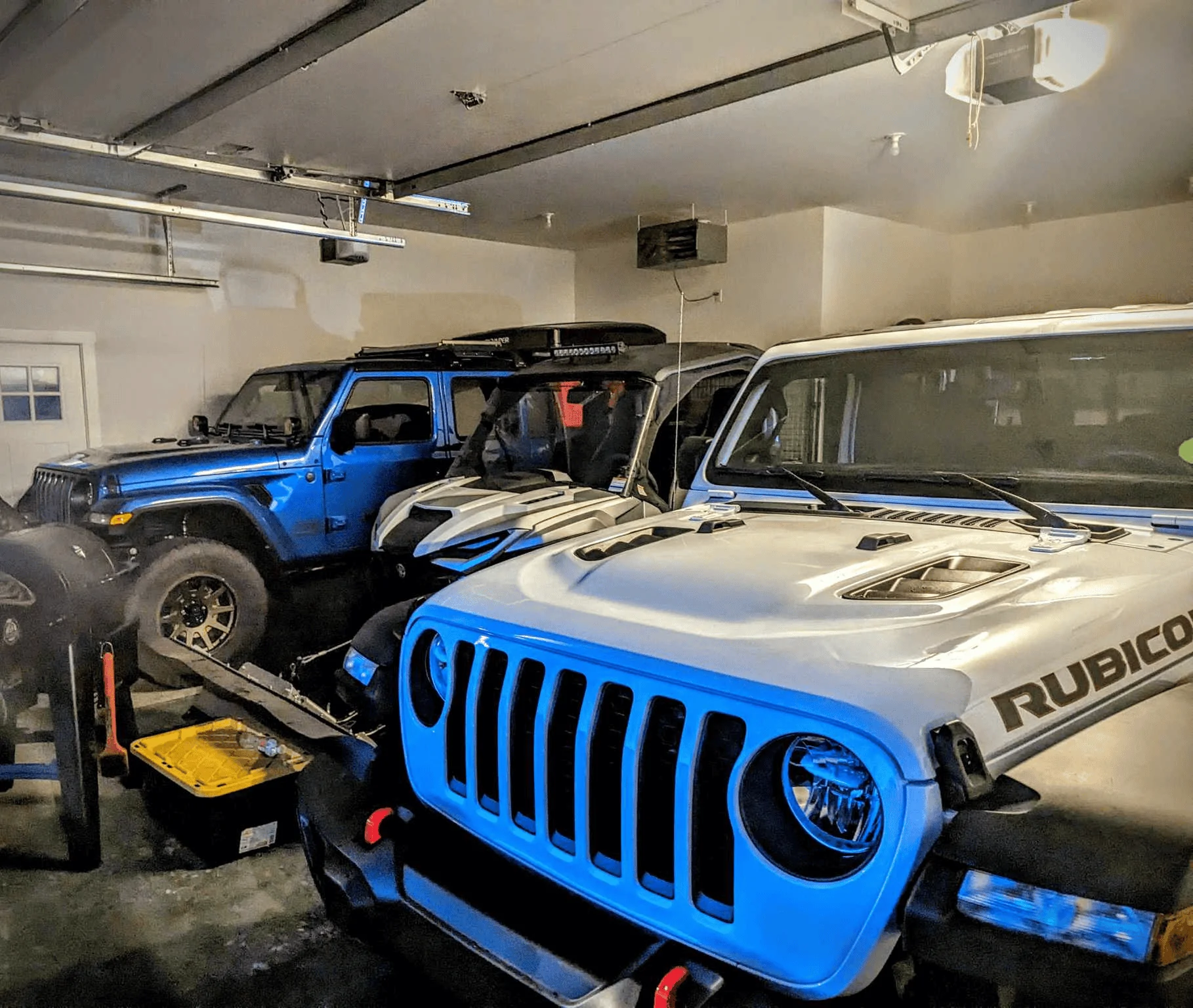 Jeep Gladiator Alaska Daily Drivers: Hydro Blue 80A and Bright White JTR 1694201492274