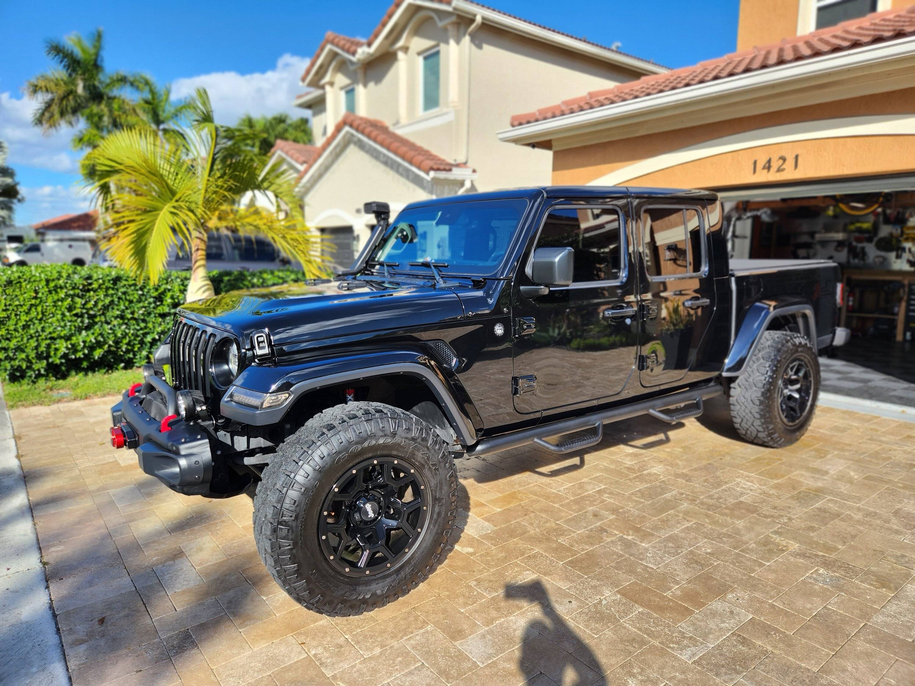 Jeep Gladiator 18" Black Rhino Overland Wheels w/ 35" Tires, TPMS and Lugs 20230108_150301
