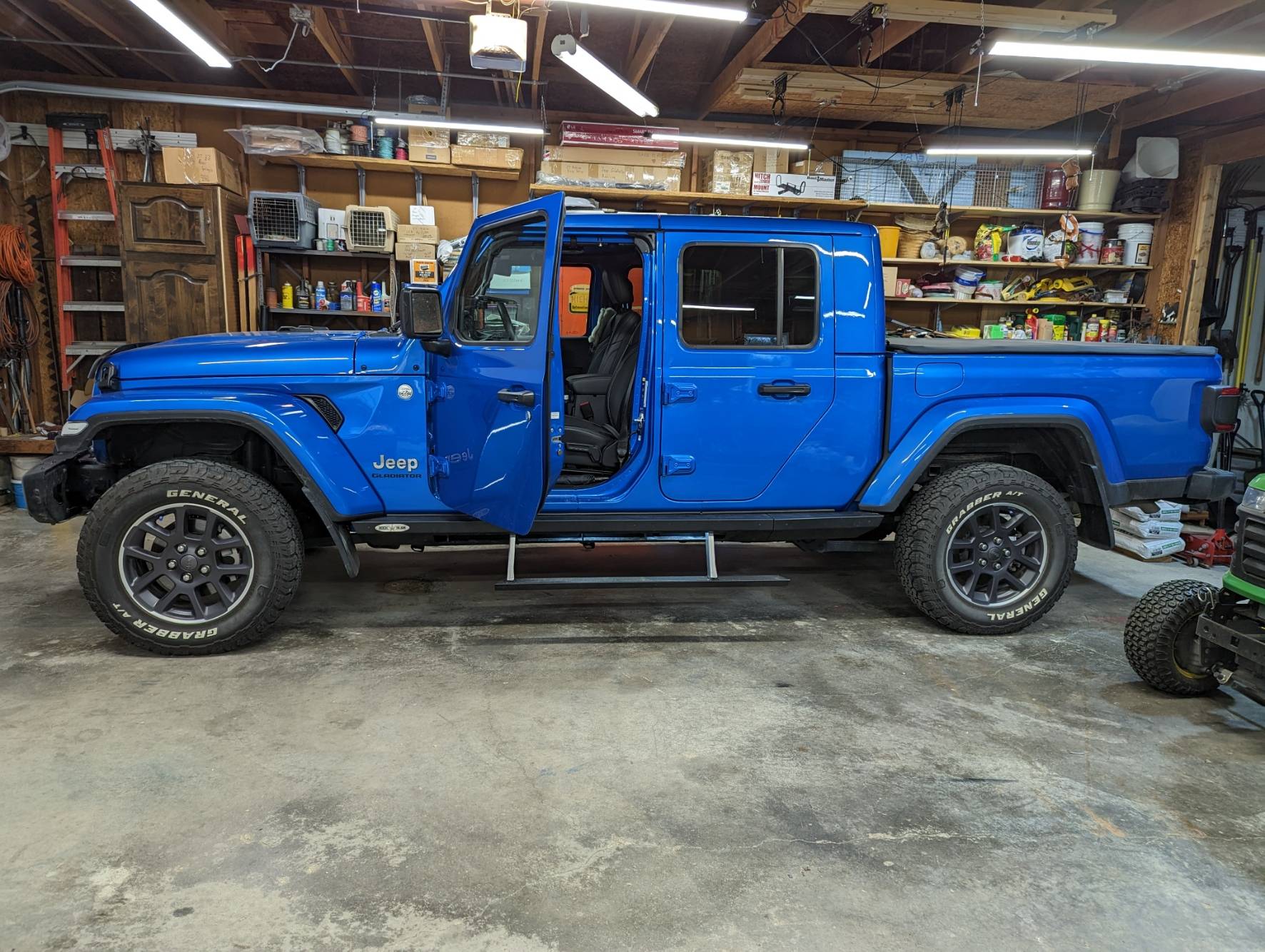 Jeep Gladiator Rockslide Engineering sliders/steps any good? How's the install? PXL_20230505_205653424