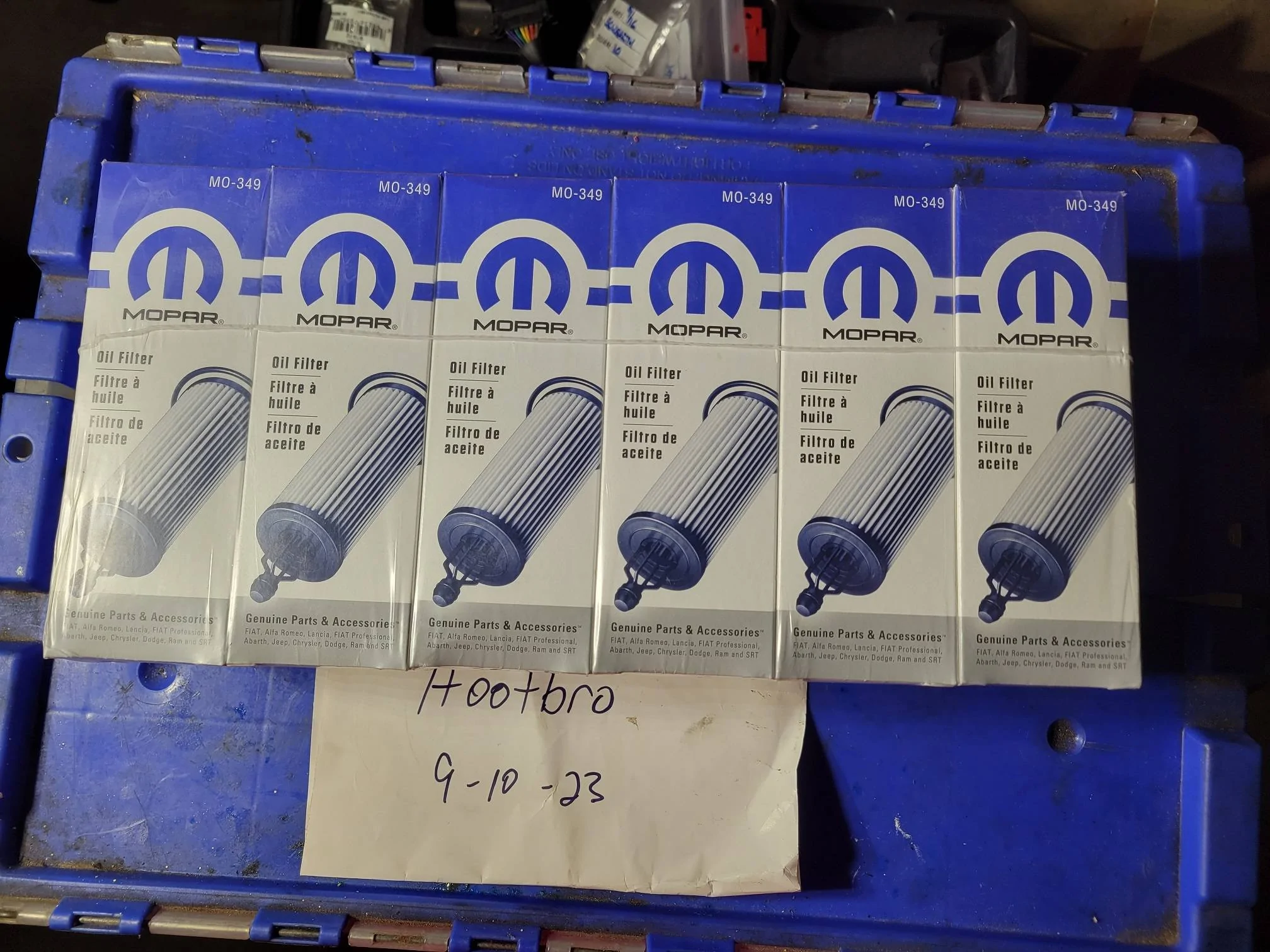 Jeep Gladiator Case of 12ea MOPAR Oil Filter 68191349AC and OEM Oil Filter Cap for 3.6L Pentastar. 20230910_183128