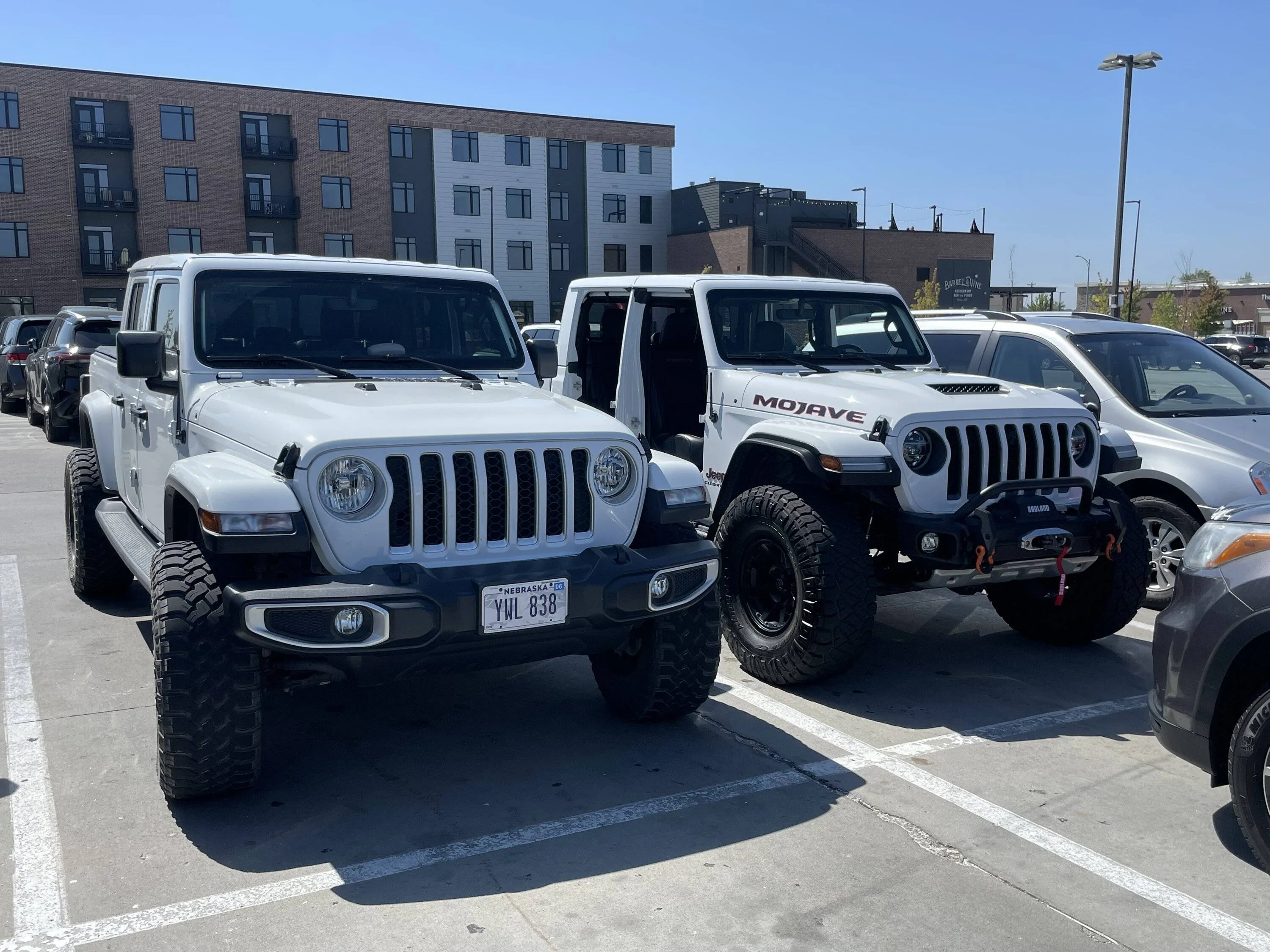 Jeep Gladiator Jeeps Parking Next To Jeeps IMG_4589