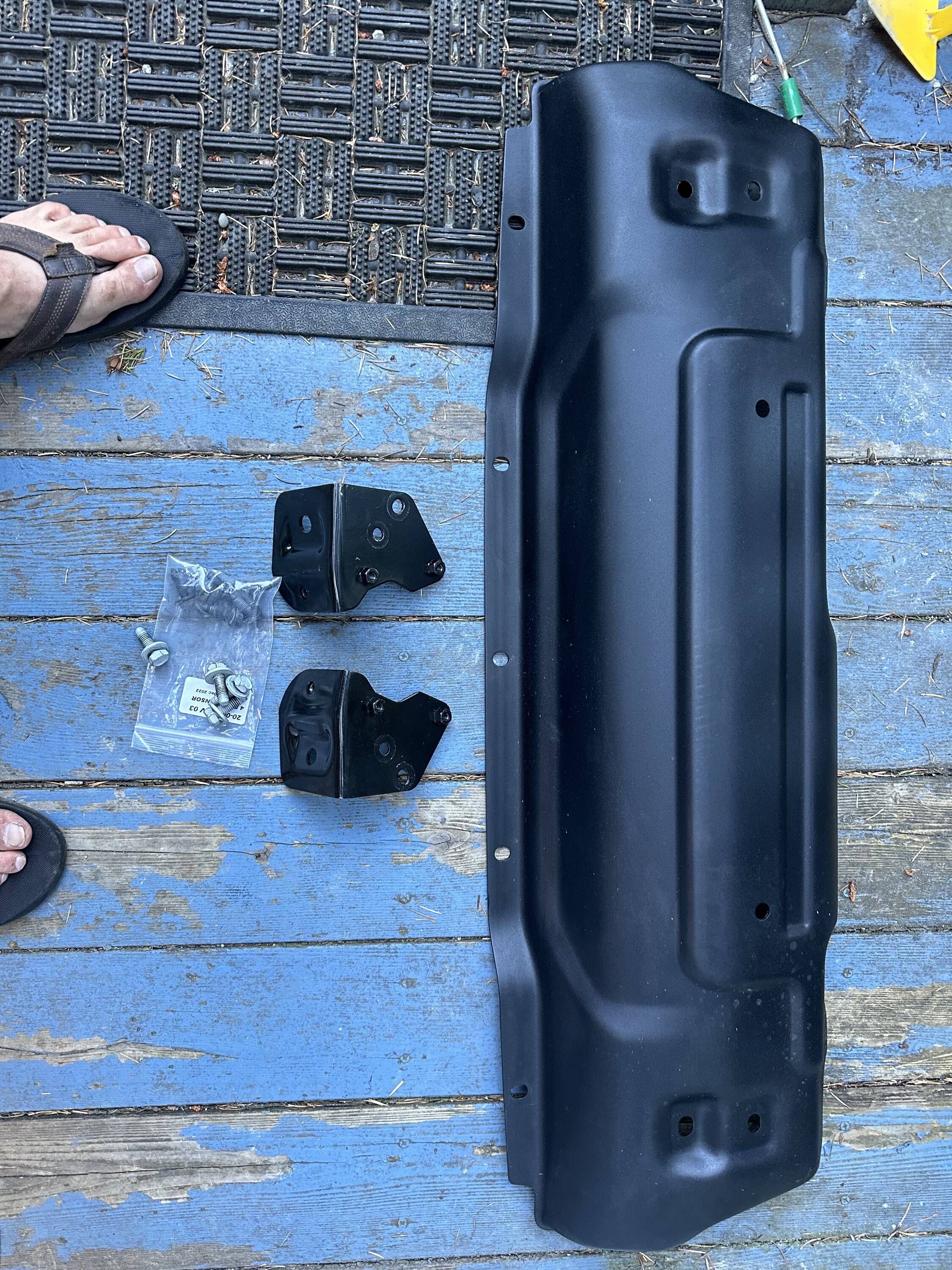 Jeep Gladiator Stock Steel Rubicon Skid Plate - Near Mint IMG_1076