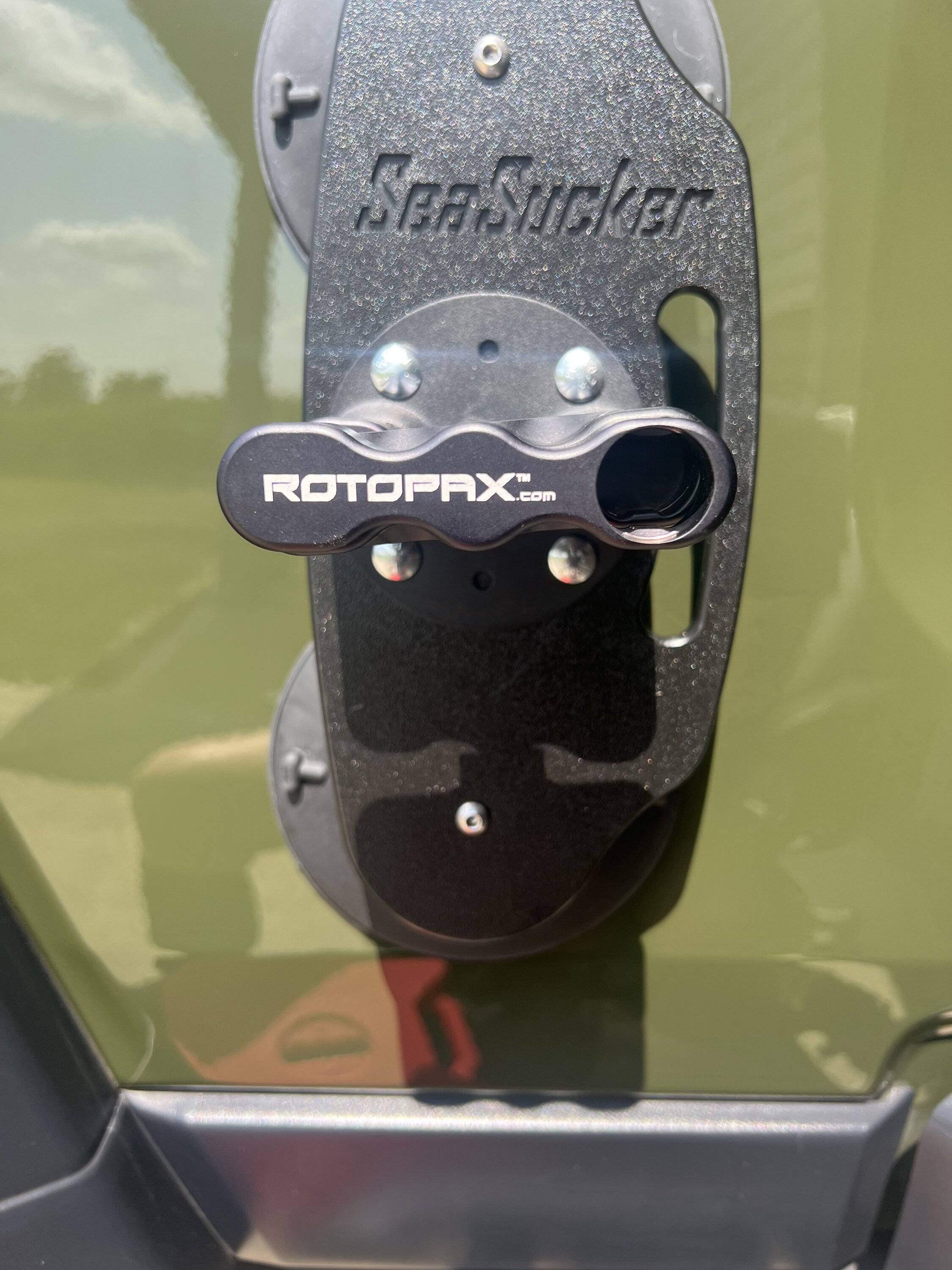 Jeep Gladiator Mounting rotopax and or traction boards on exterior of RSI Smartcap? 38953C0B-4AD7-4E1C-8F78-E89556ABC32F
