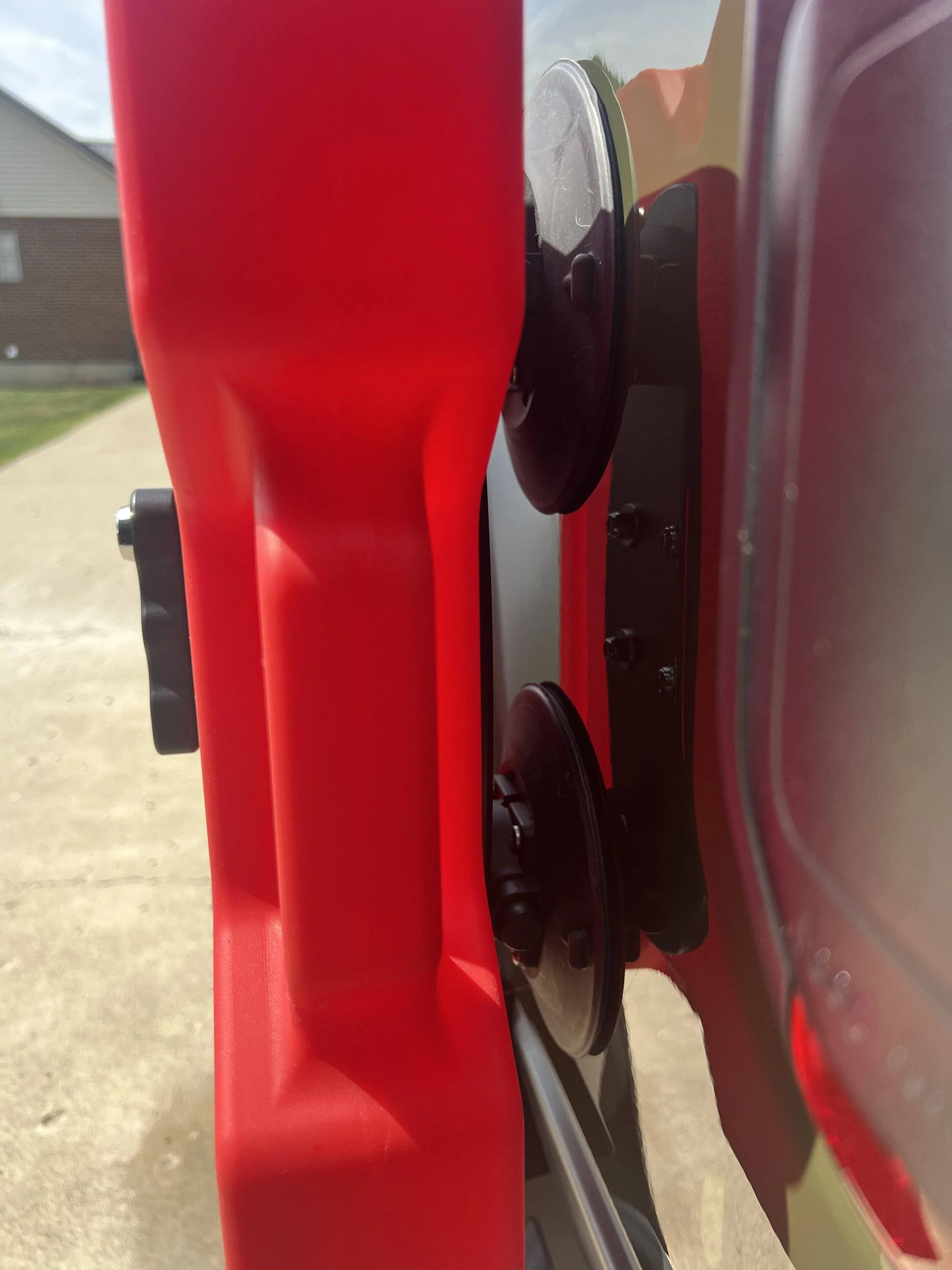 Jeep Gladiator Mounting rotopax and or traction boards on exterior of RSI Smartcap? 2C5158C6-DA23-47B8-A47E-83D719B9B325