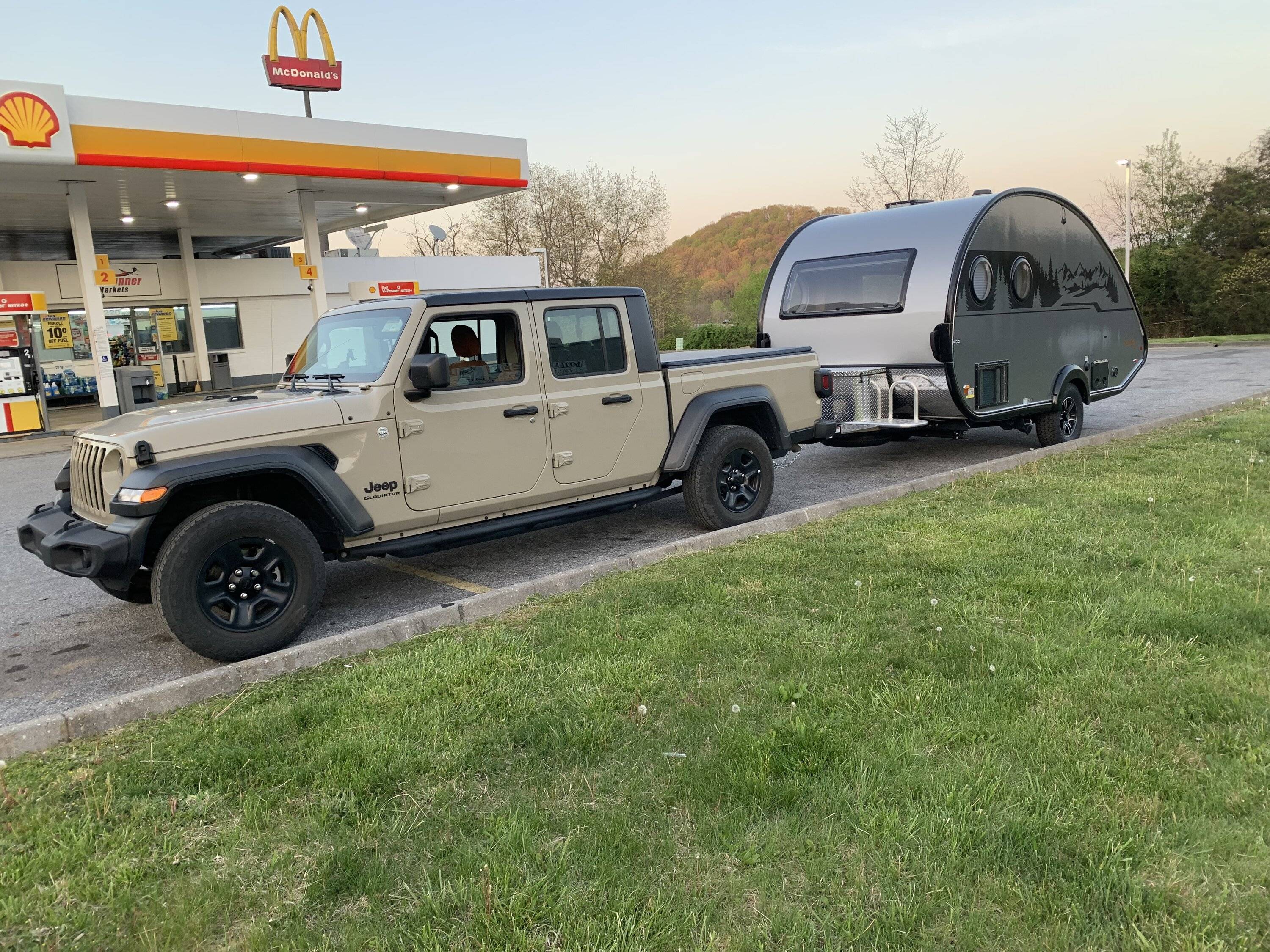 Jeep Gladiator Travel trailer recommendations IMG_1840