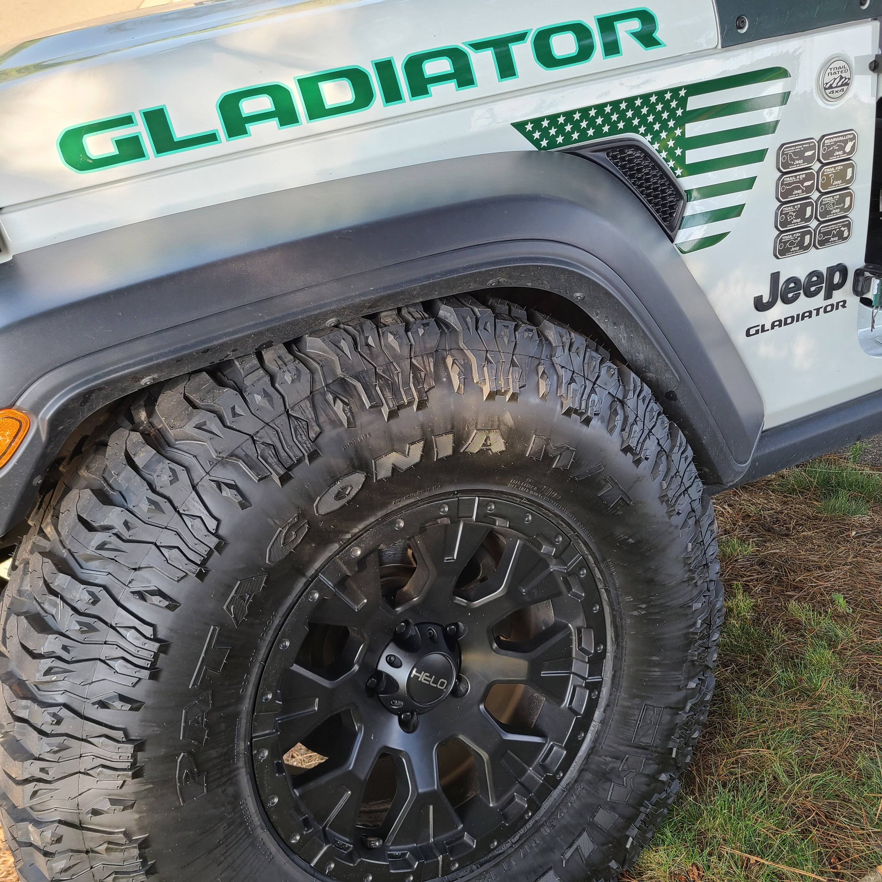 Jeep Gladiator Gladiator Sport running 37 inch tires with ONLY a Mopar lift 20210829_101716