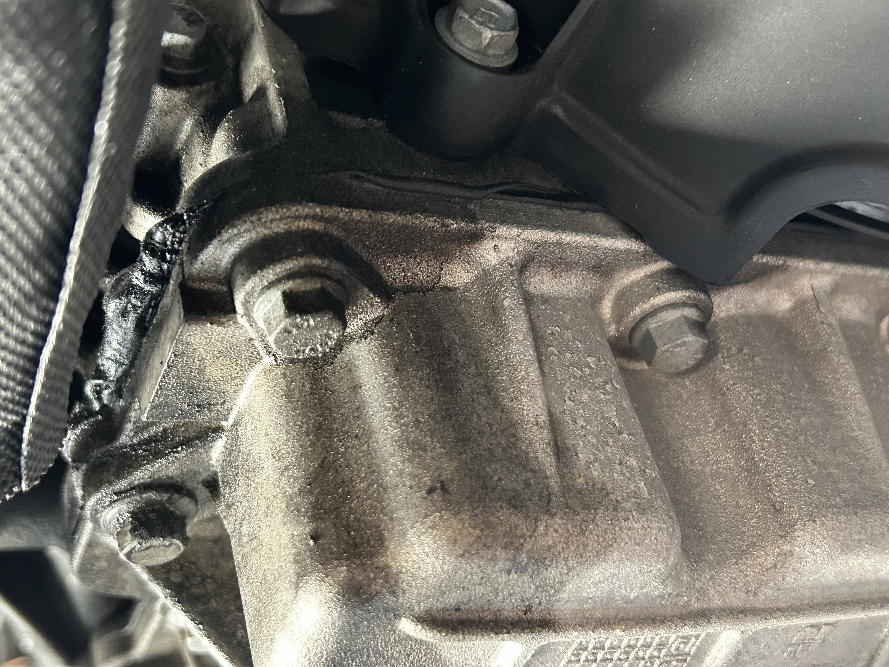 Jeep Gladiator Upper Oil Pan or Timing Chain Cover Leak IMG_2130