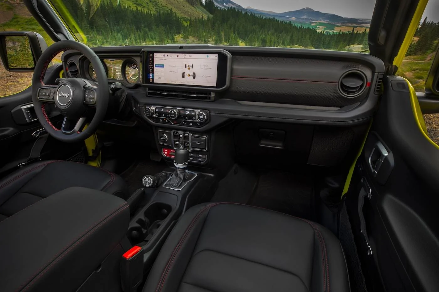 Jeep Gladiator 2024 Jeep Gladiator debuts with new grille, interior, more options and upper trim levels JP024_060GL