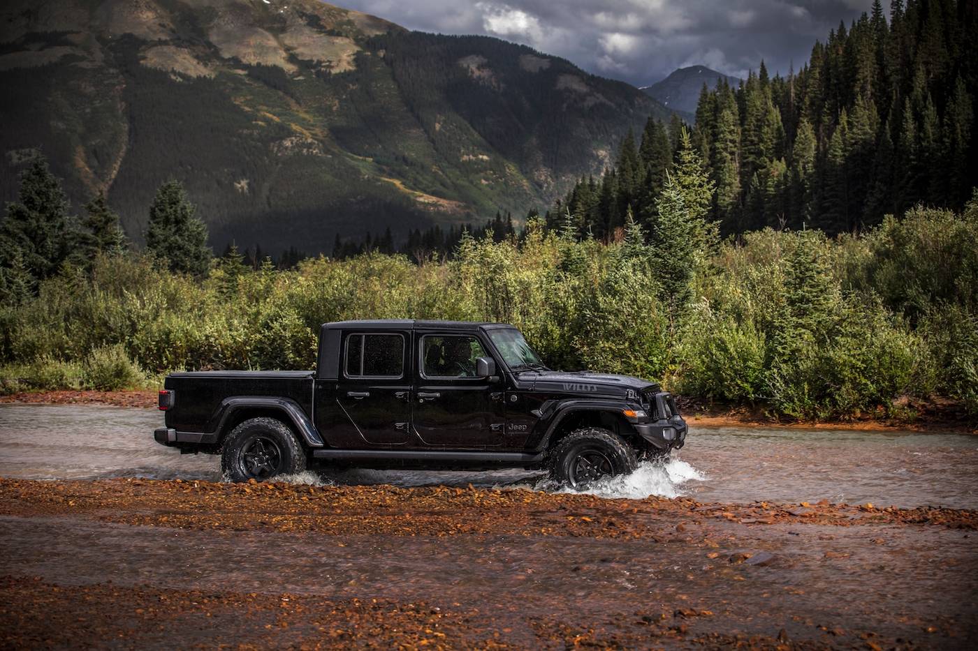 Jeep Gladiator NEW Upfit by AEV Packages (Upcountry, Upcountry+, Level II) Available for 2024 Jeep Gladiator JP024_110GL