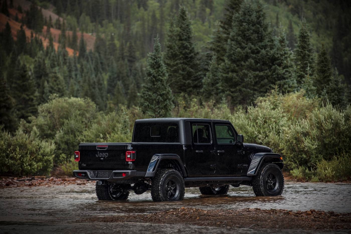 Jeep Gladiator NEW Upfit by AEV Packages (Upcountry, Upcountry+, Level II) Available for 2024 Jeep Gladiator JP024_112GL