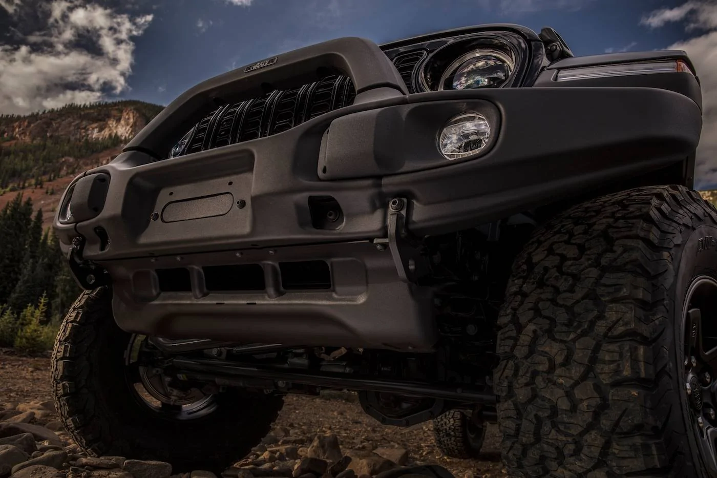 Jeep Gladiator NEW Upfit by AEV Packages (Upcountry, Upcountry+, Level II) Available for 2024 Jeep Gladiator JP024_115GL