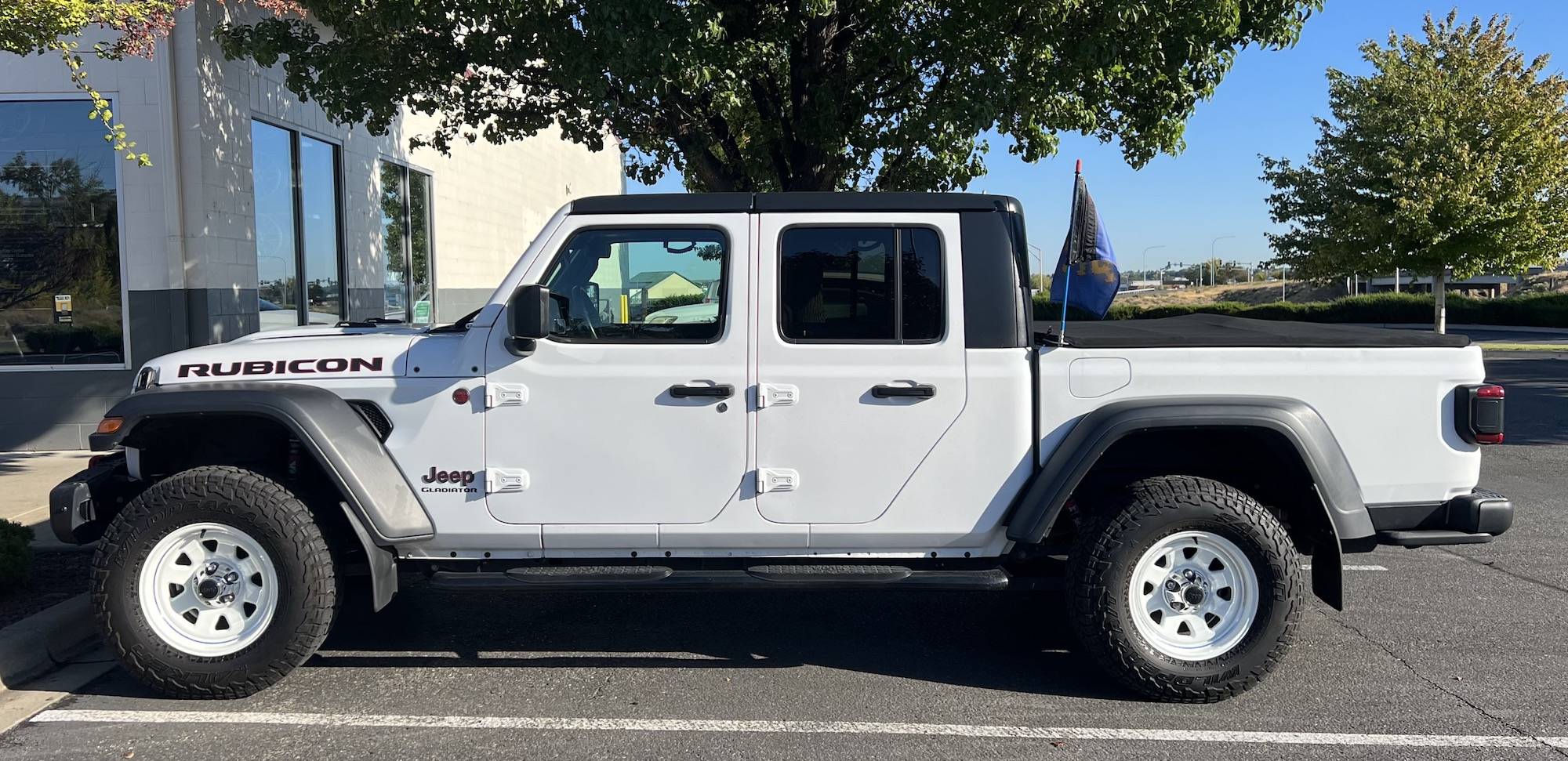 Jeep Gladiator White Retro Wheels installed finally IMG_3753