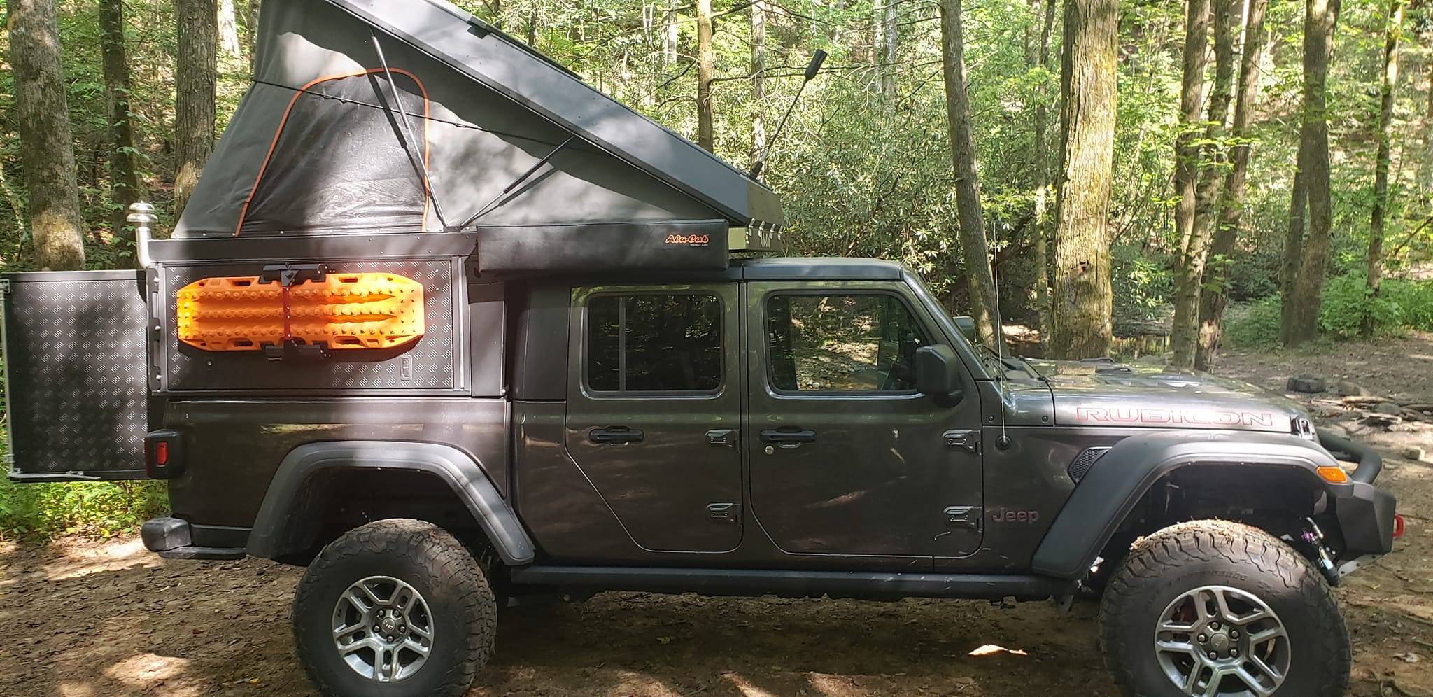 Jeep Gladiator Alu-Cab Canopy Camper Roll Call 370522298_10218518192745018_9062667542521501509_n