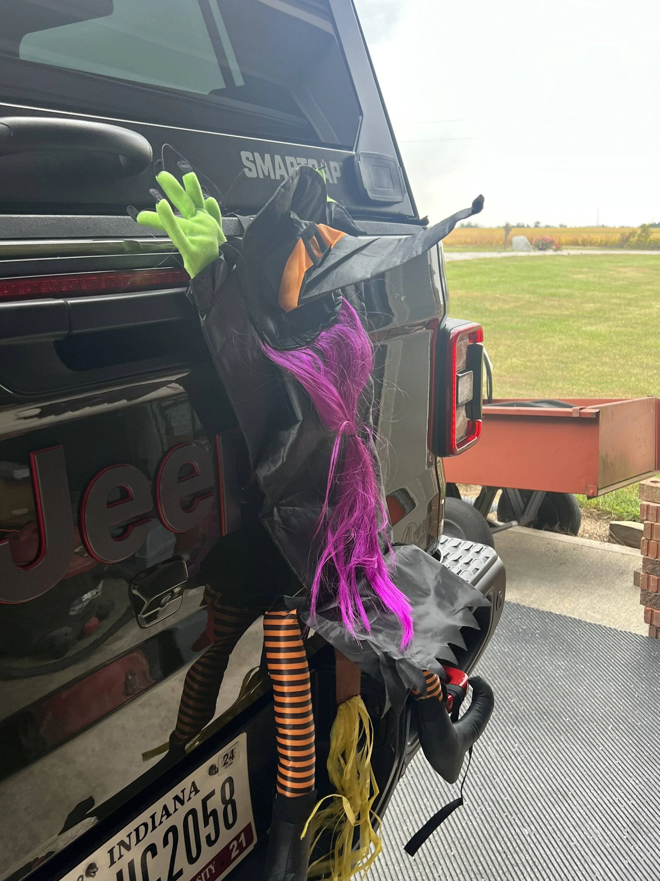 Jeep Gladiator She should have went around… 72A36558-4A27-4250-A861-8A46251E2BD3