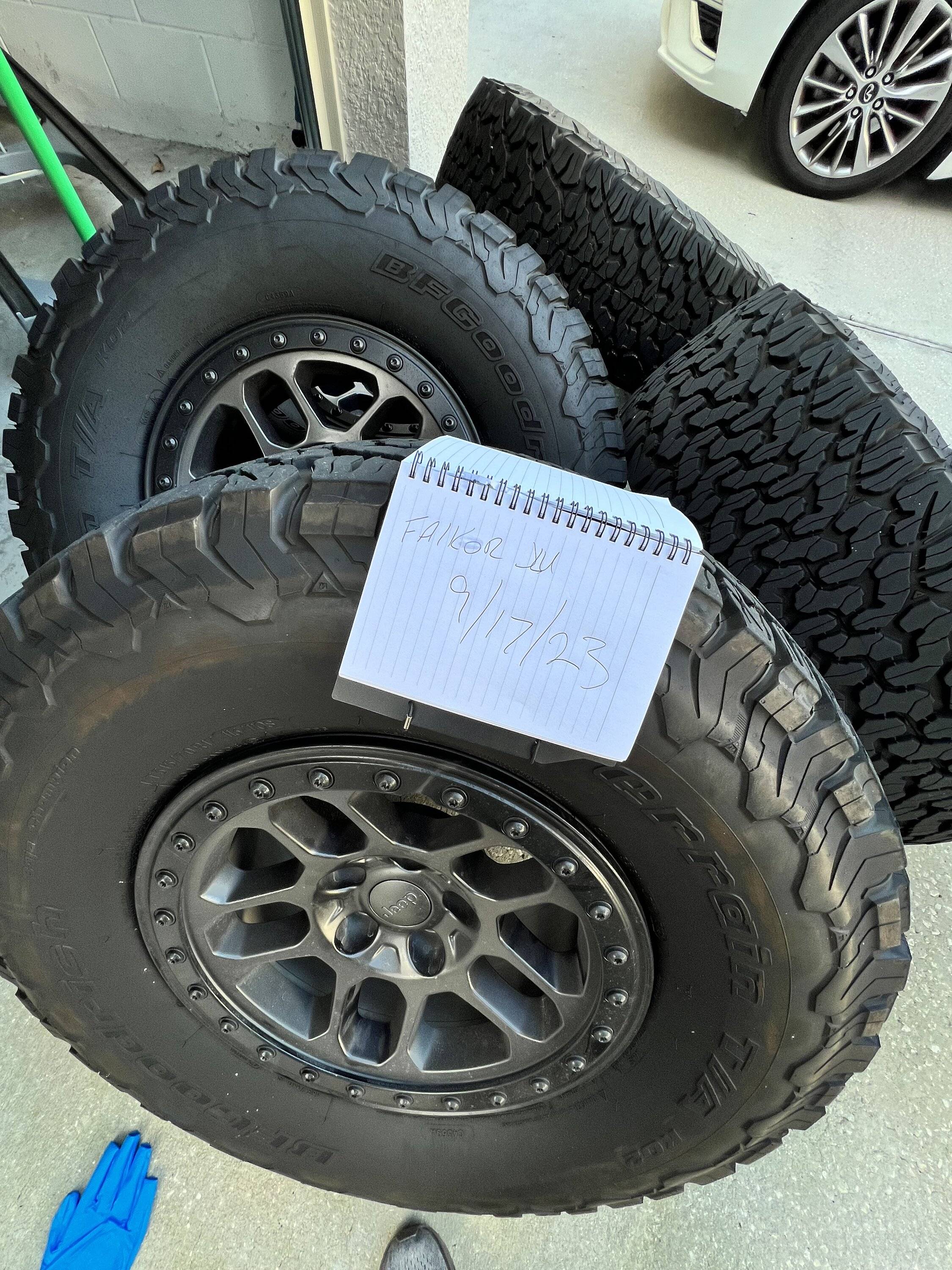 Jeep Gladiator Recon /392 Wheels and tires IMG_5169