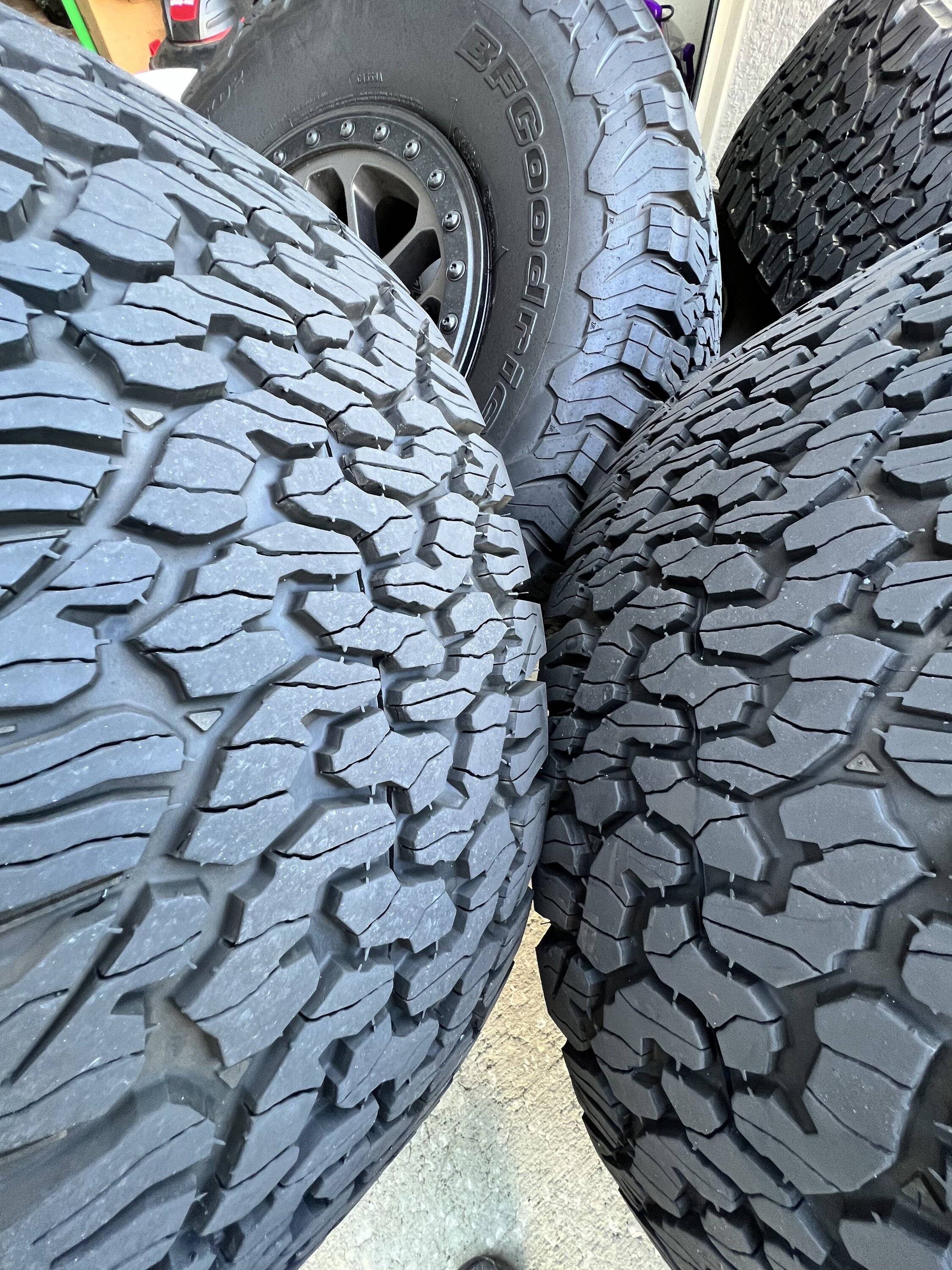 Jeep Gladiator Recon /392 Wheels and tires IMG_5161