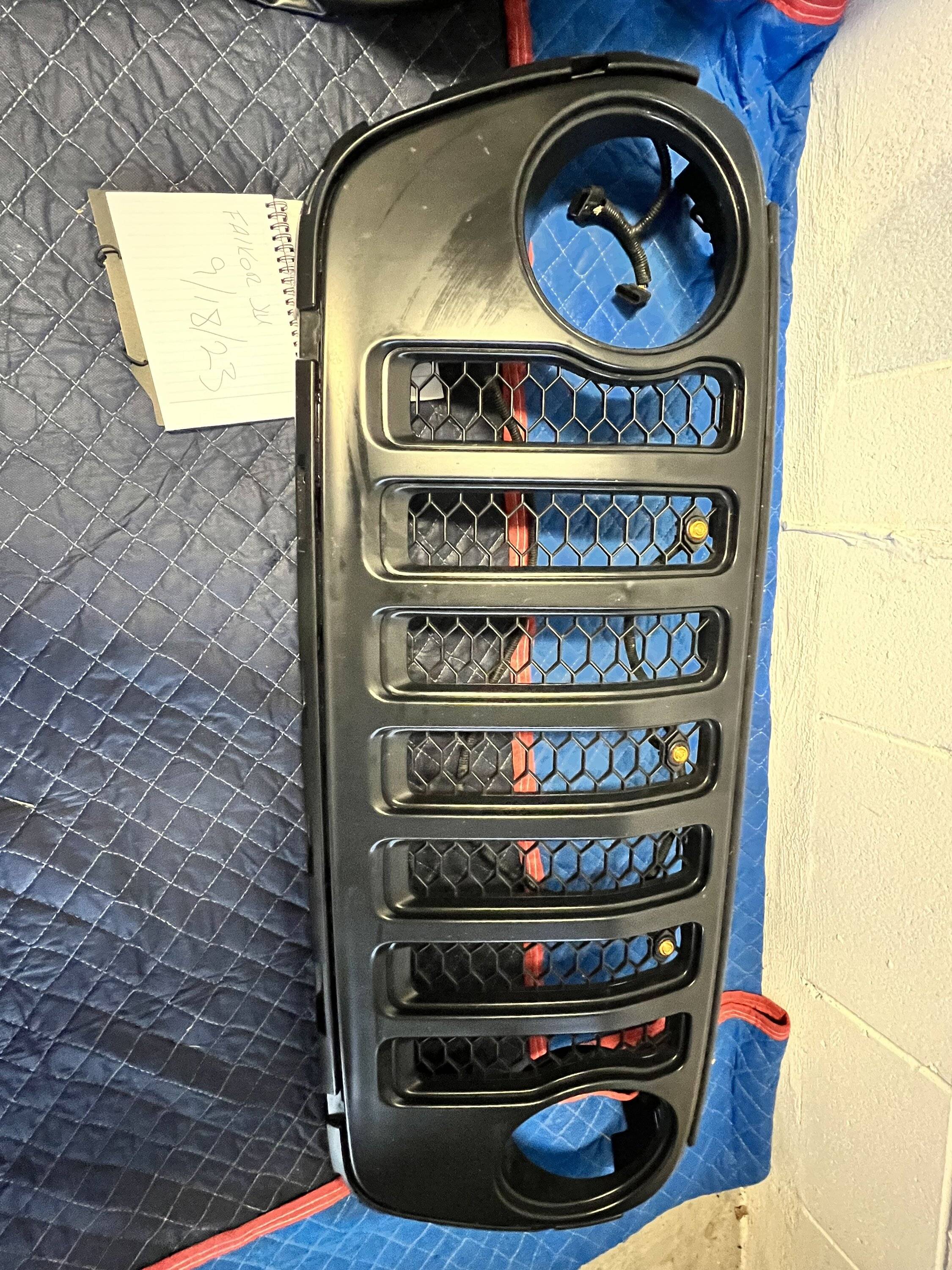 Jeep Gladiator OEM black satin grill IMG_5210