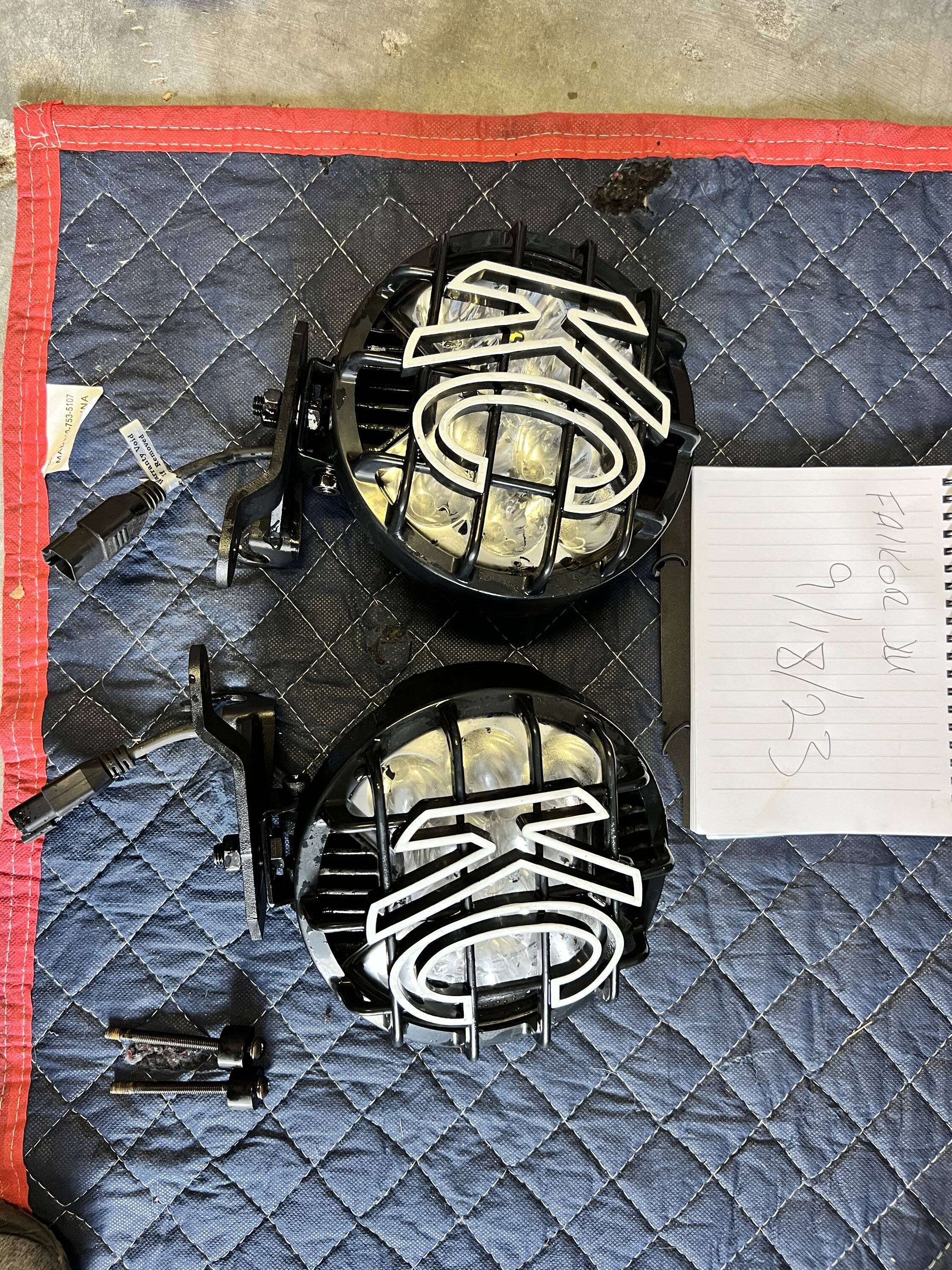 Jeep Gladiator KC Slim lights IMG_5221