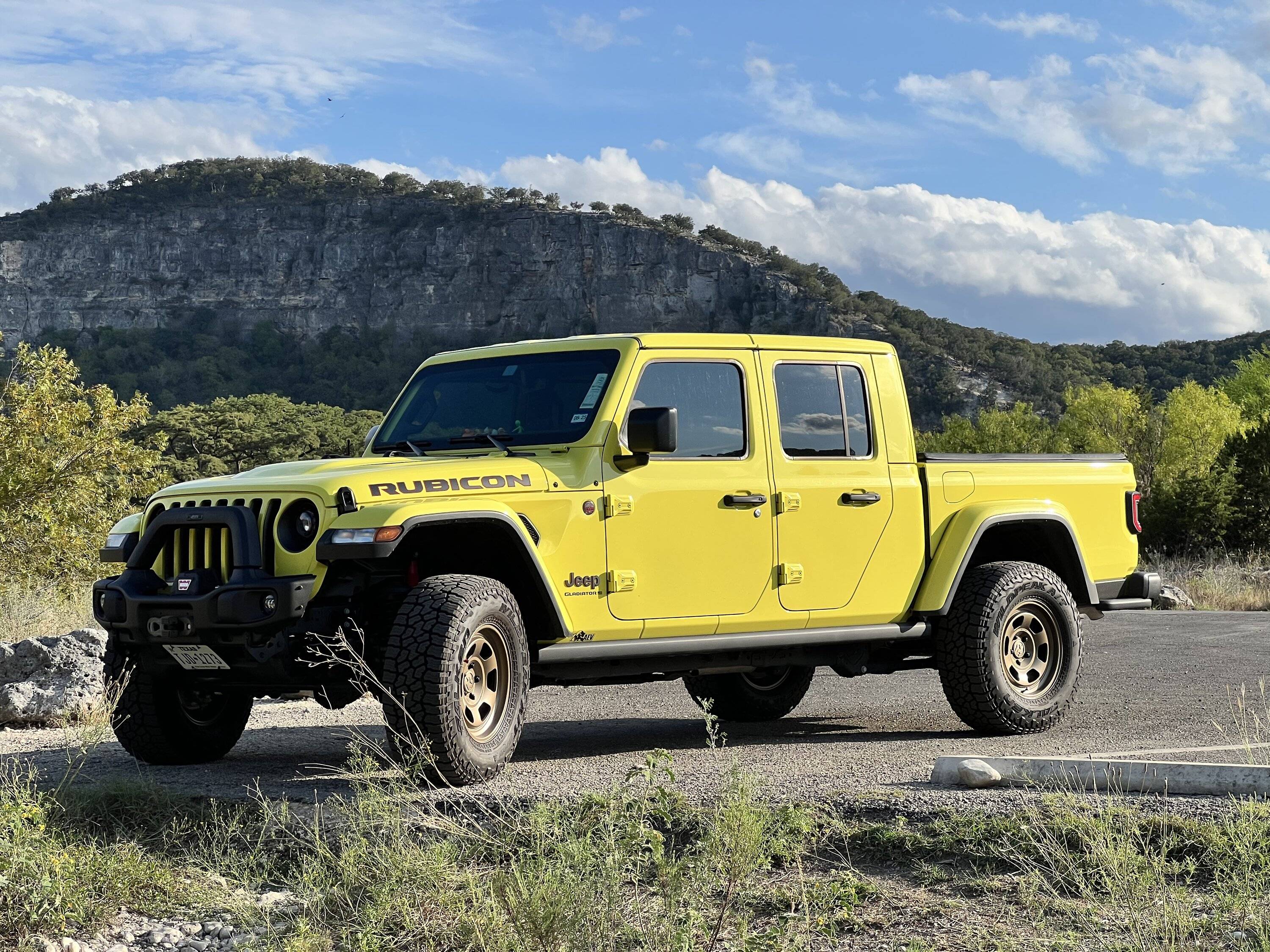 Jeep Gladiator Fifteen52 Turbomac HD / 17x8.5 | 0 Offset / Stock Tires D1507EEA-5852-40C1-8EC0-BCF432E3D3C0