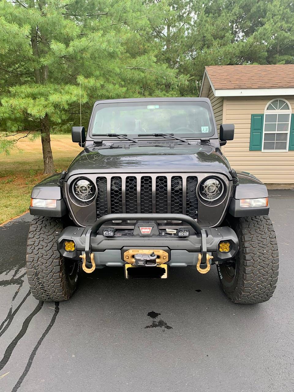 Jeep Gladiator Venator Bumper with led lights IMG_1642