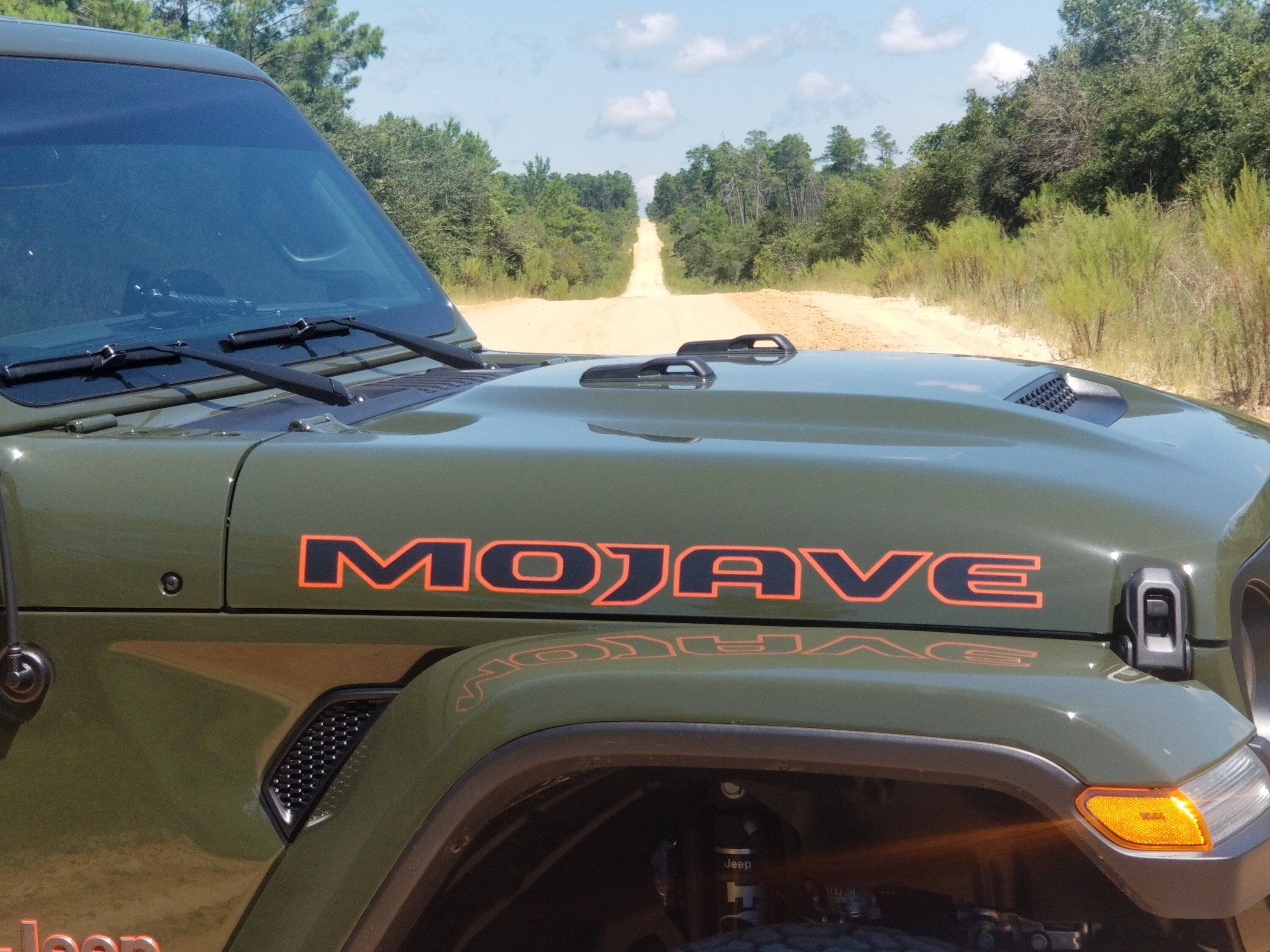 Jeep Gladiator Mojave is fantastic offroad 2145