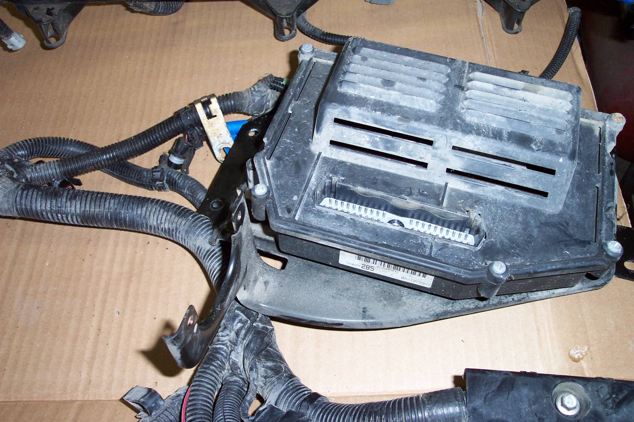 Jeep Gladiator Check engine light comes on when I turn on bed lights???? donor-jeep 048