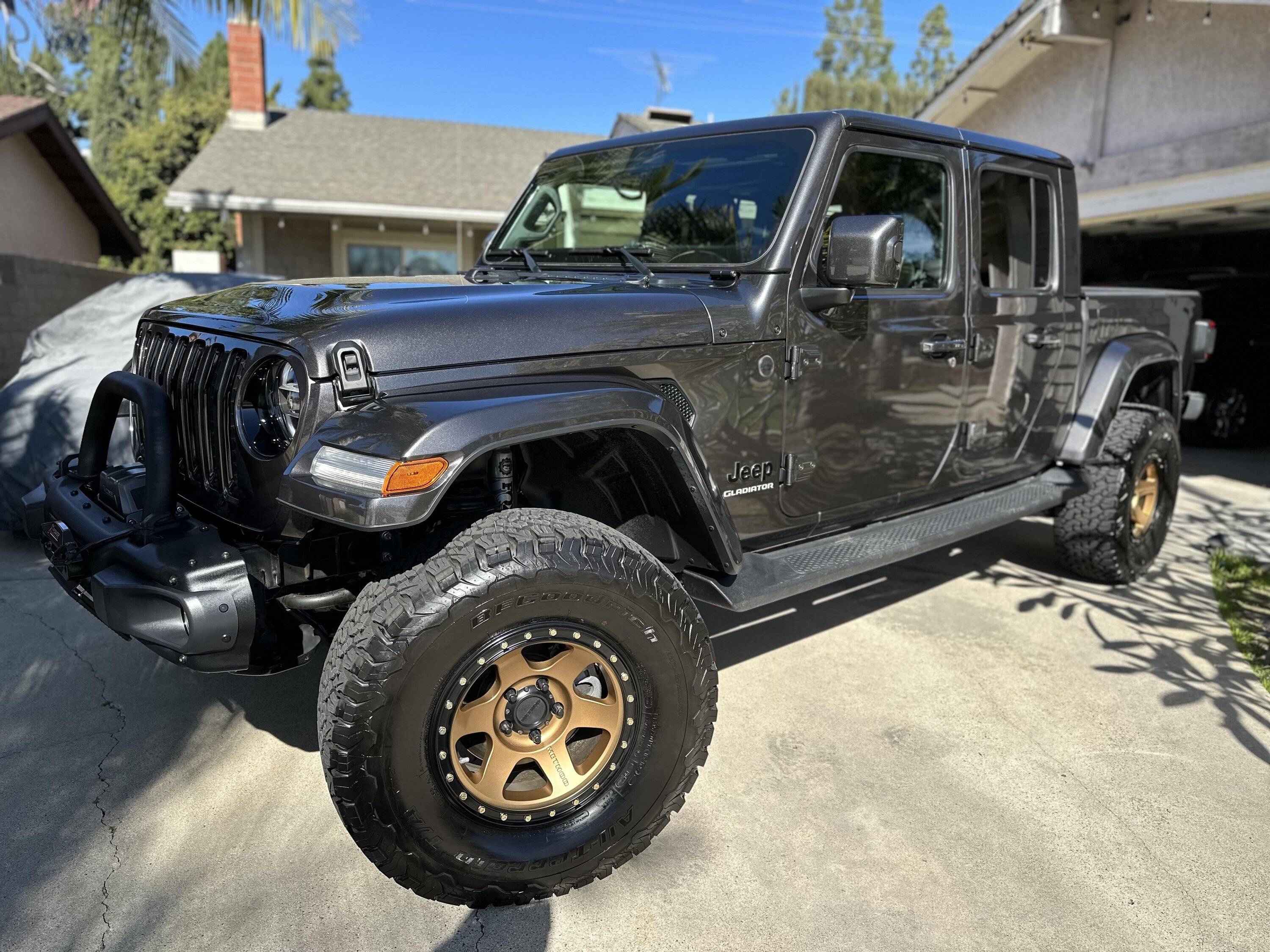 Jeep Gladiator High Altitude, yay or nay? Gladdy