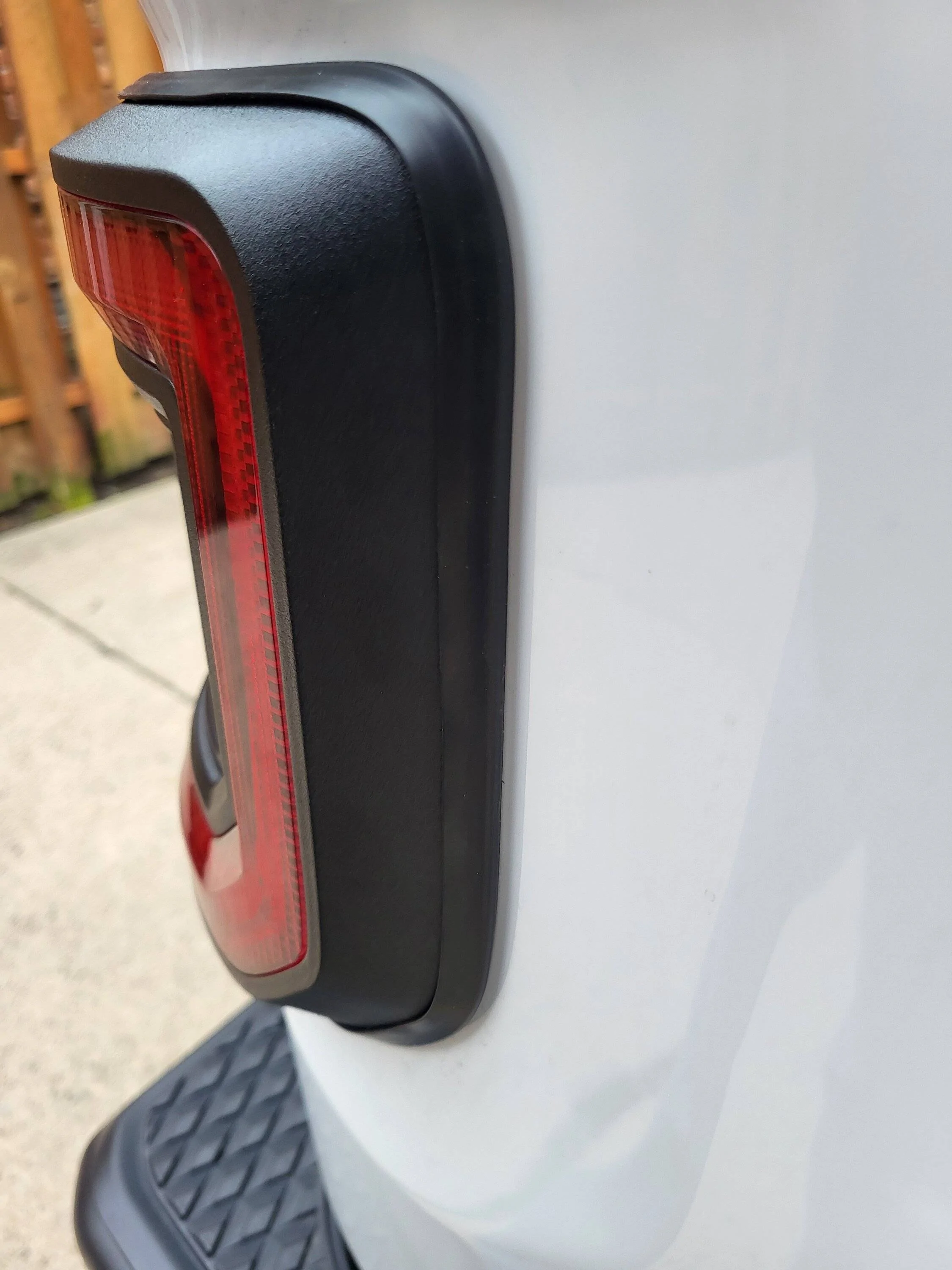Jeep Gladiator Oracle flush mount taillight seal fix 20230908_115139