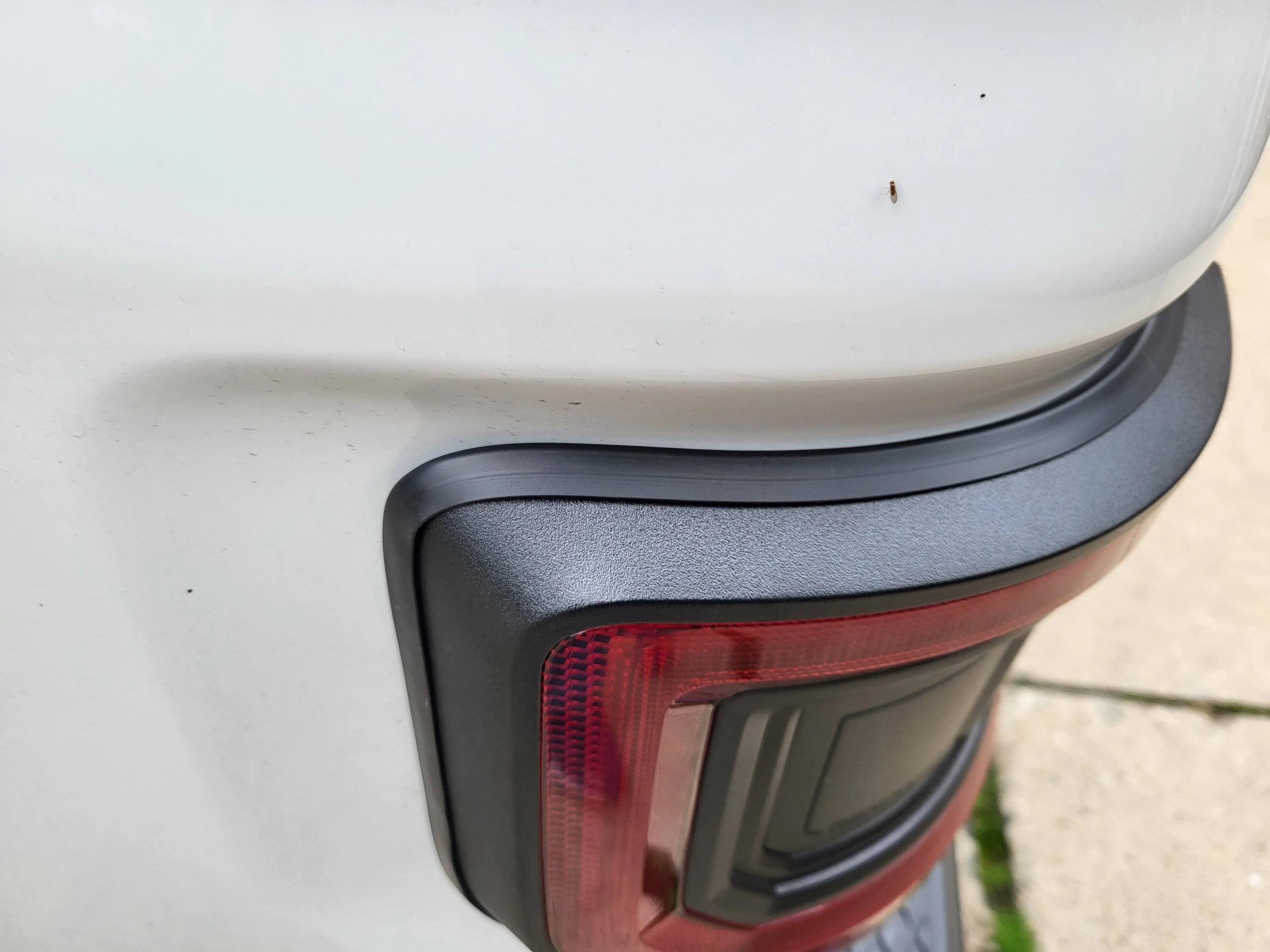 Jeep Gladiator Oracle flush mount taillight seal fix 20230908_115124