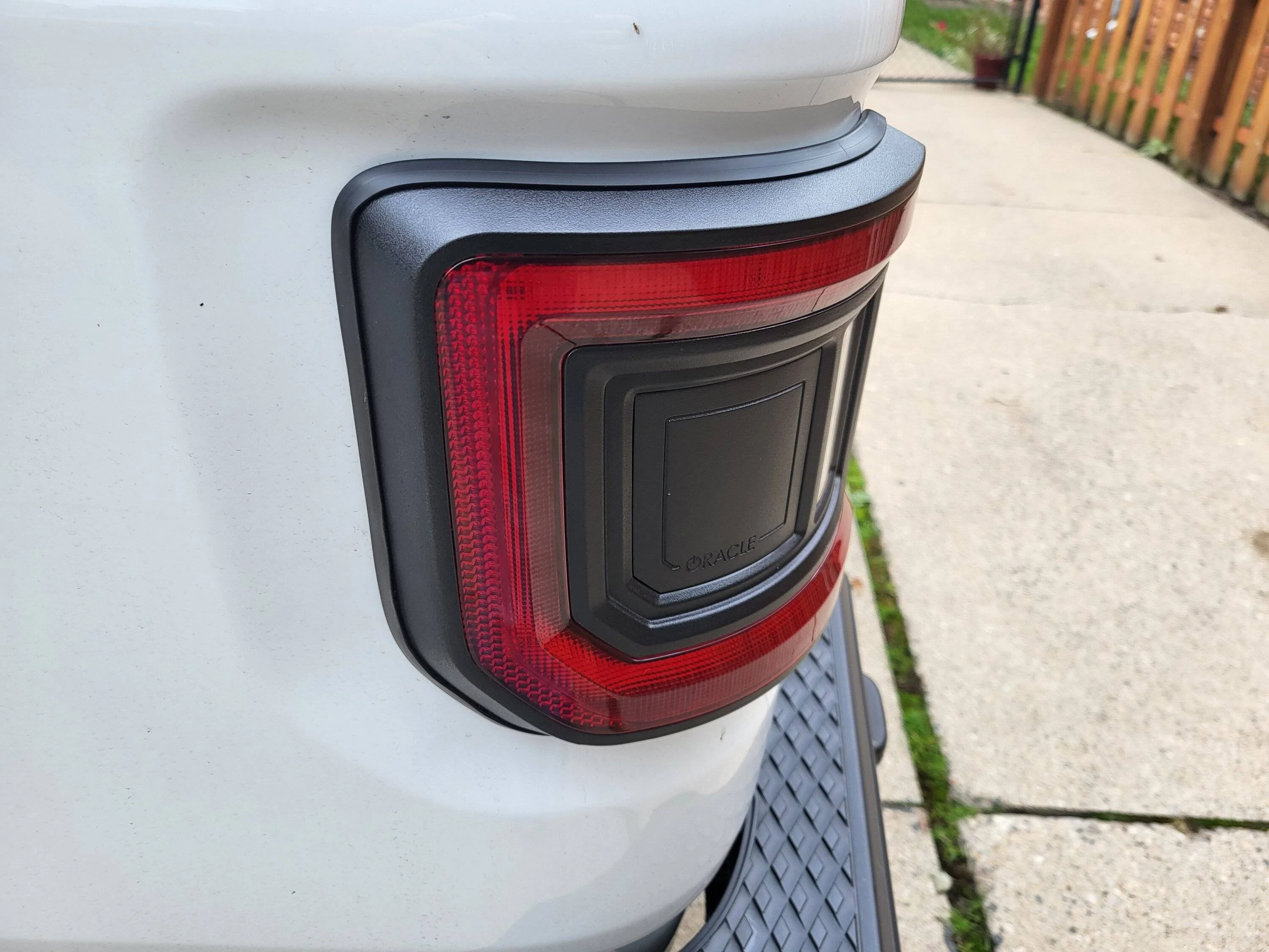 Jeep Gladiator Oracle flush mount taillight seal fix 20230908_115121