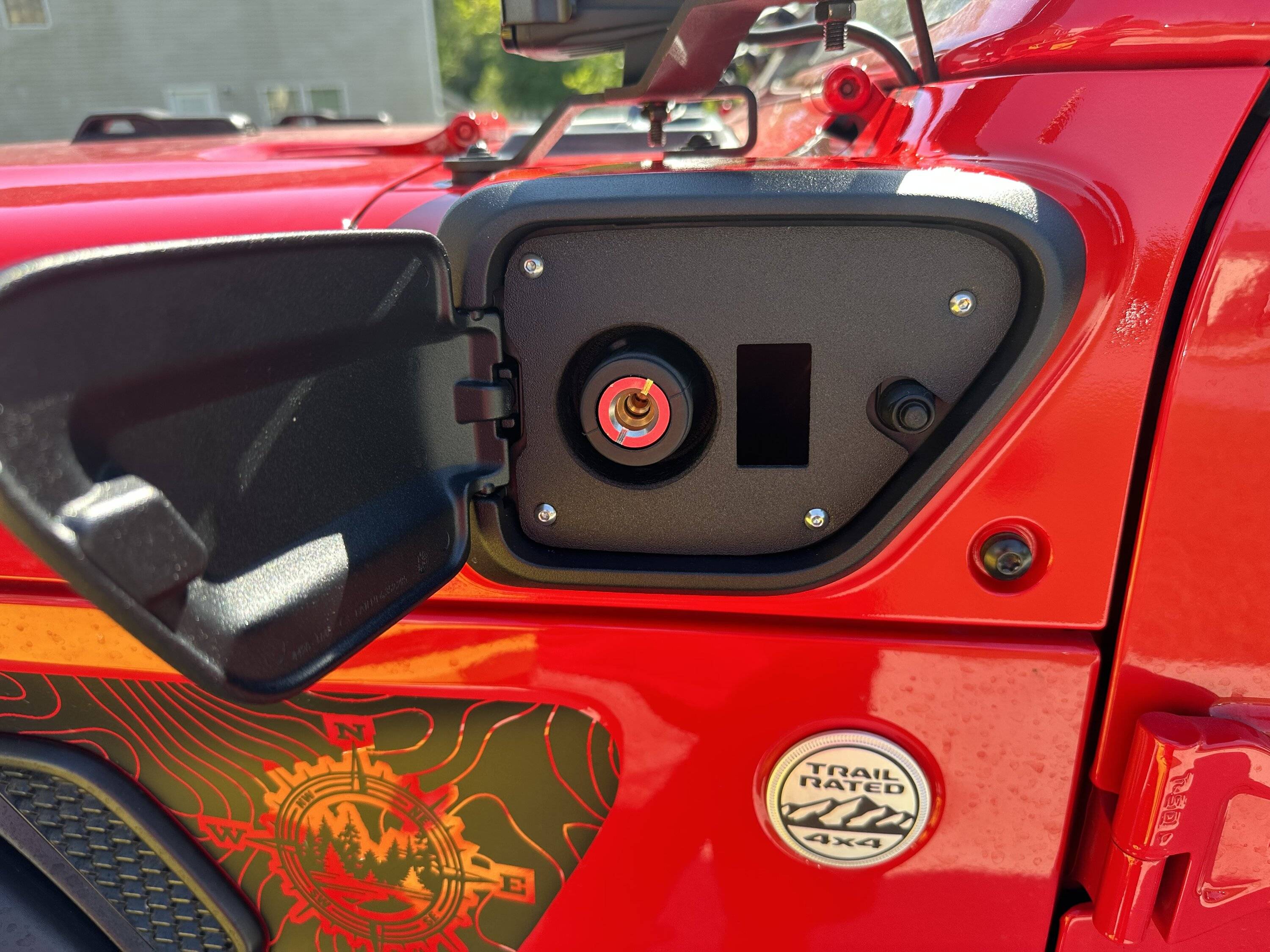 Jeep Gladiator ARB dual compressor rear seat install with 4XE air conversion cowl. IMG_0081